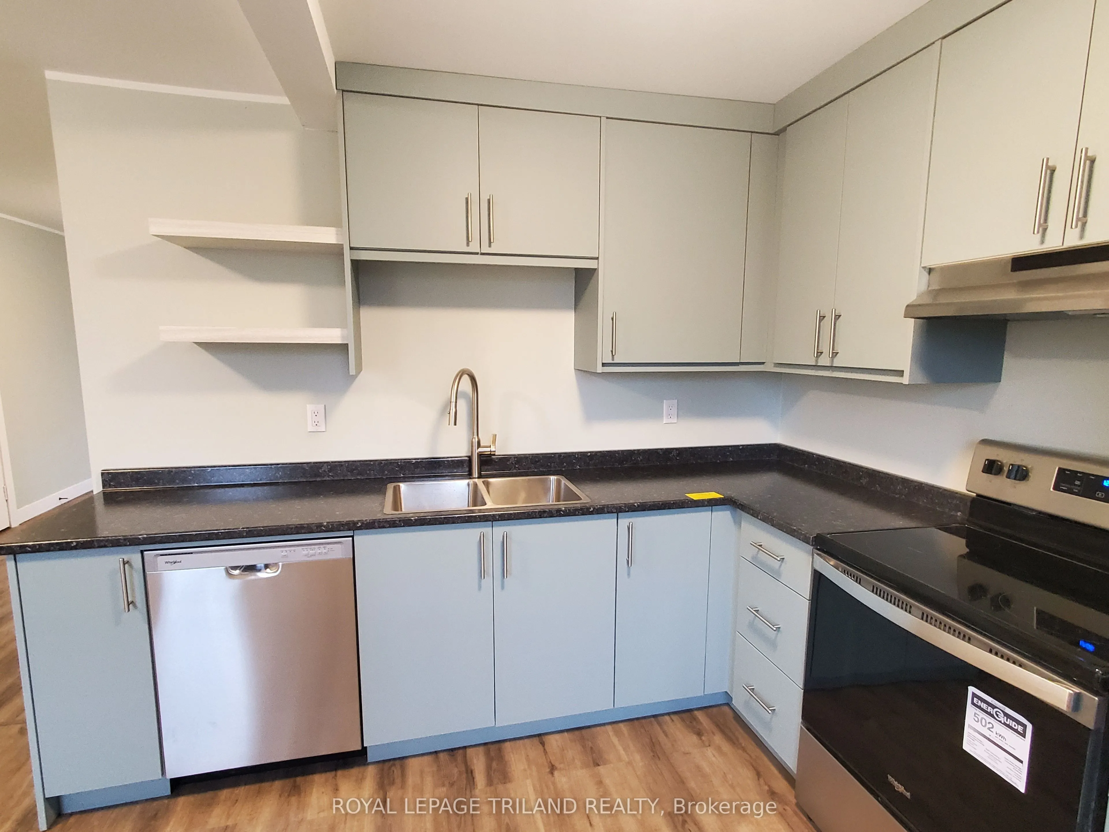 104 Flora Street, #UPPER UNIT