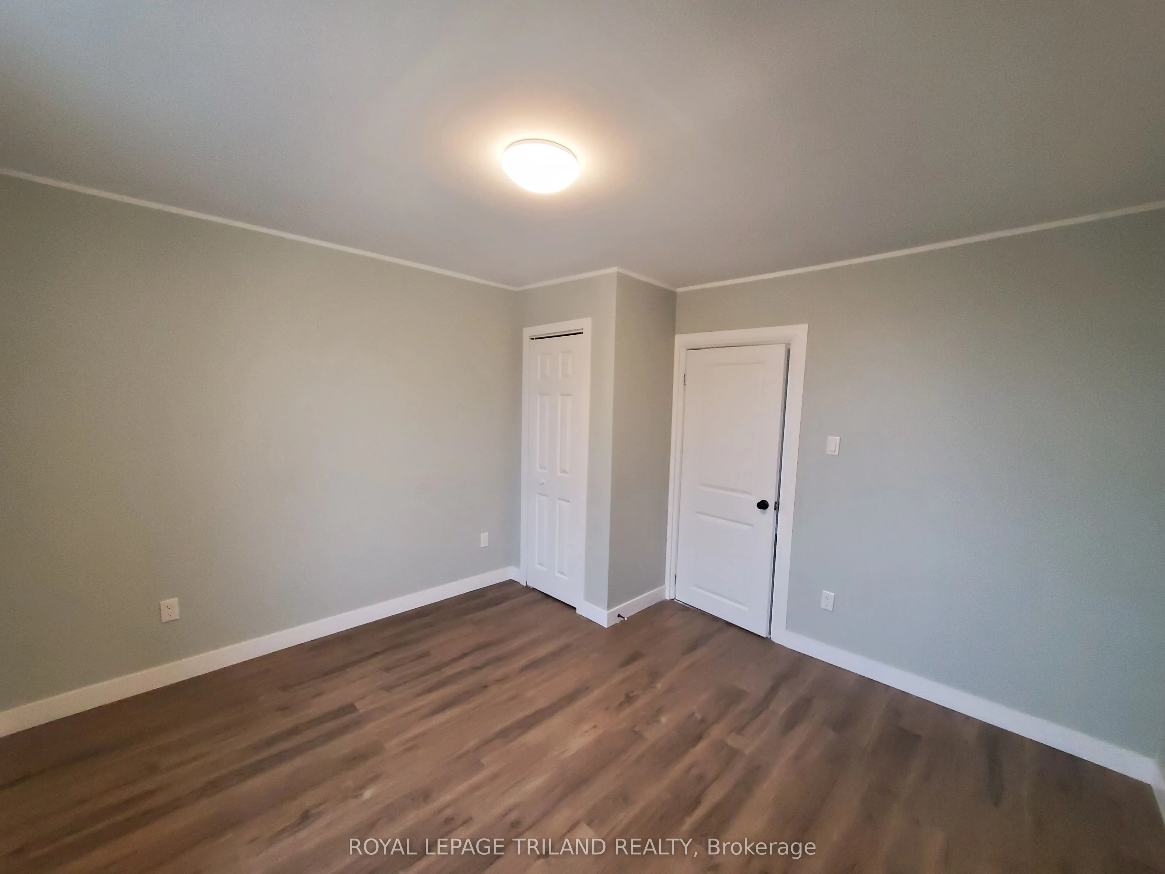 104 Flora Street, #UPPER UNIT