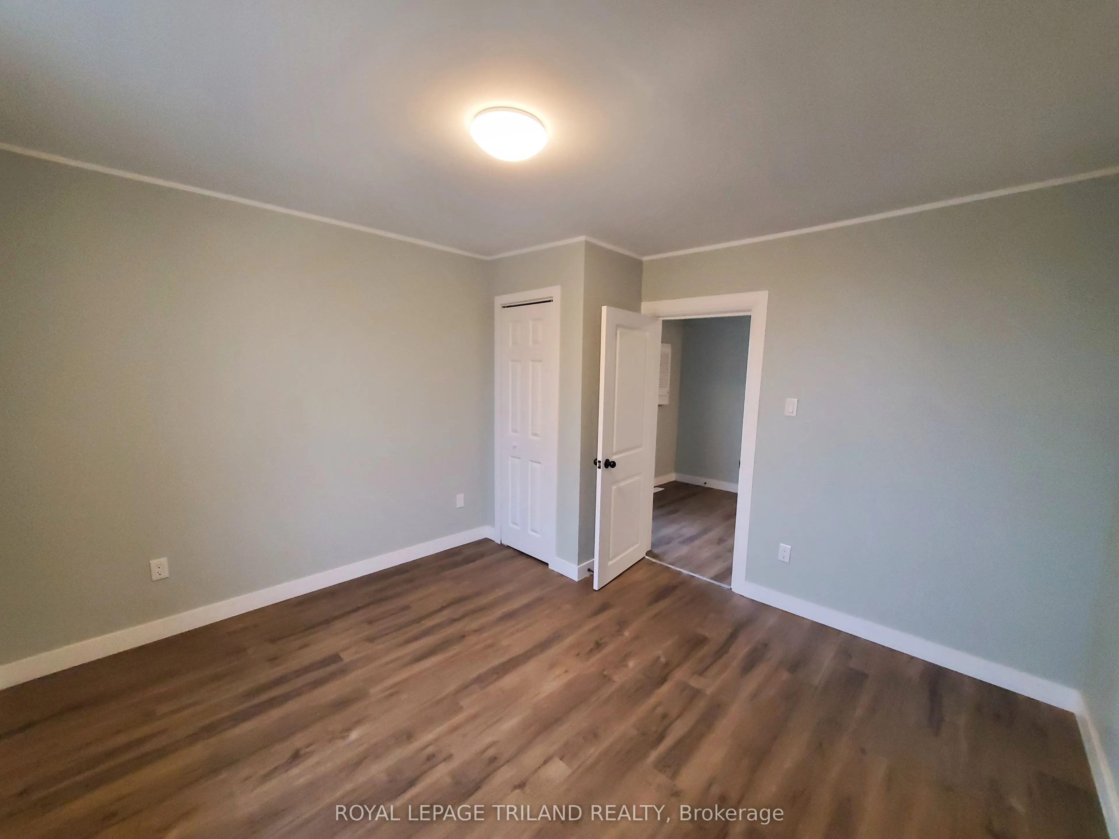 104 Flora Street, #UPPER UNIT