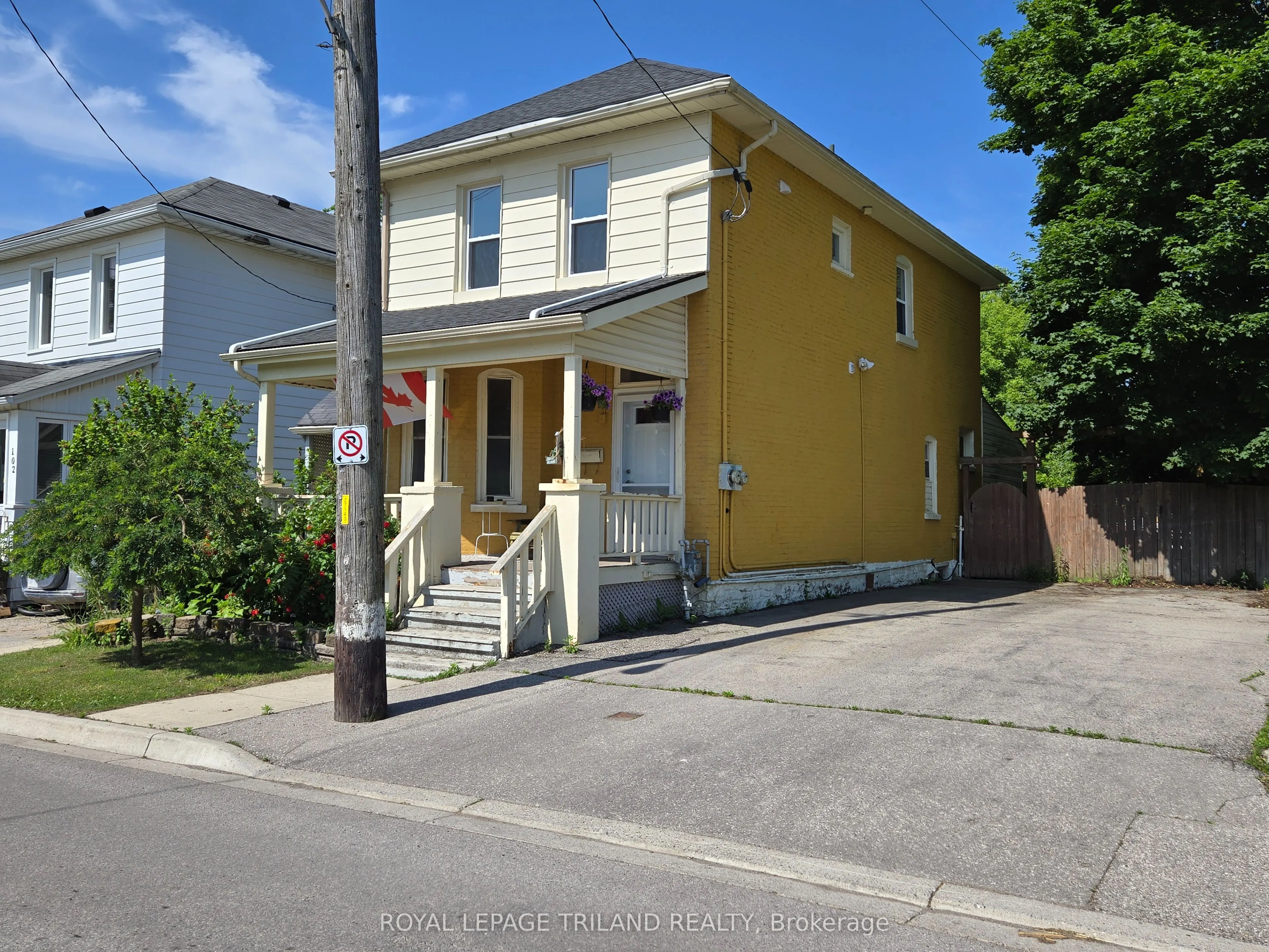 104 Flora Street, #UPPER UNIT