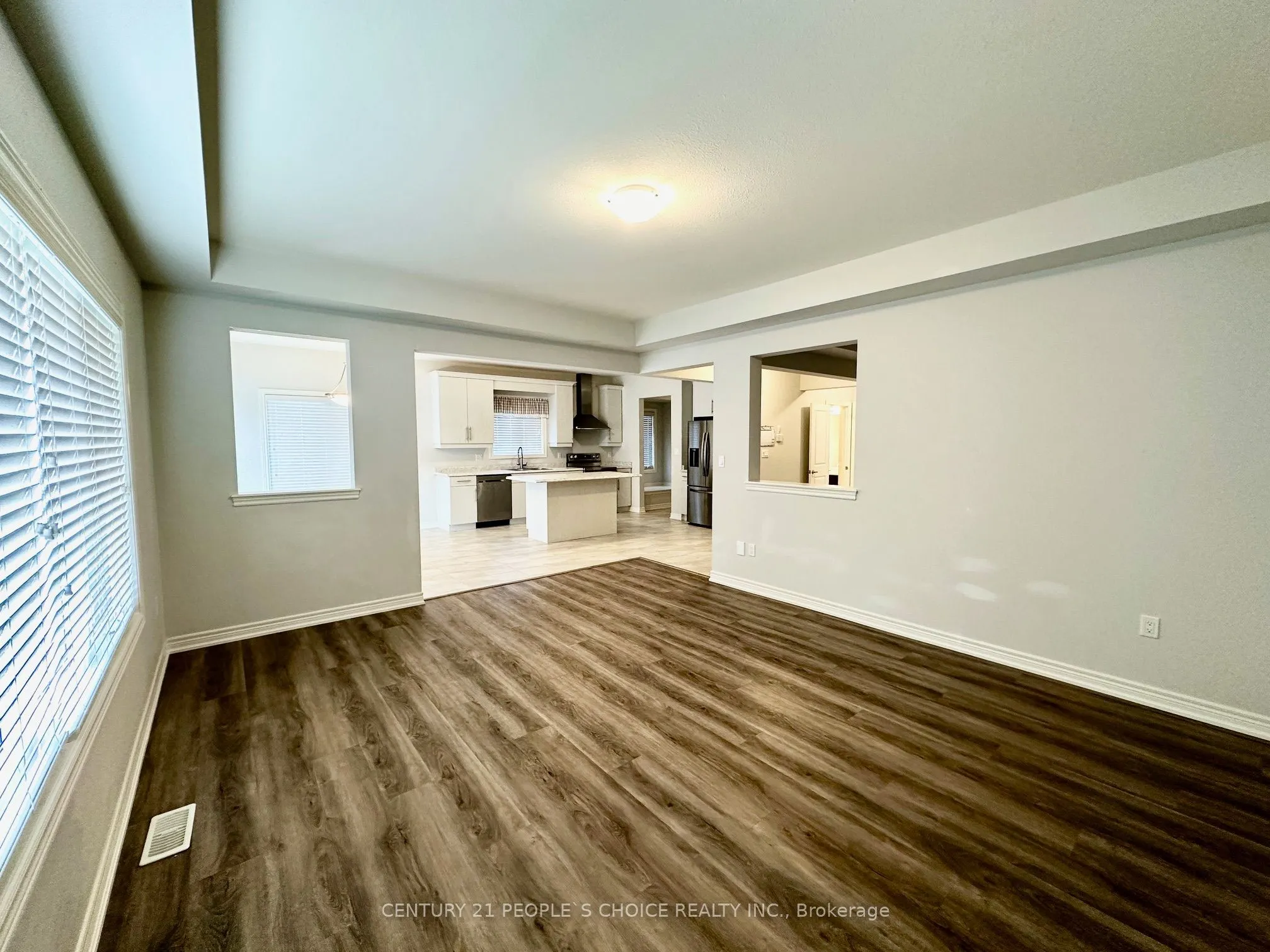 28 Swan Avenue, #Main & Upper