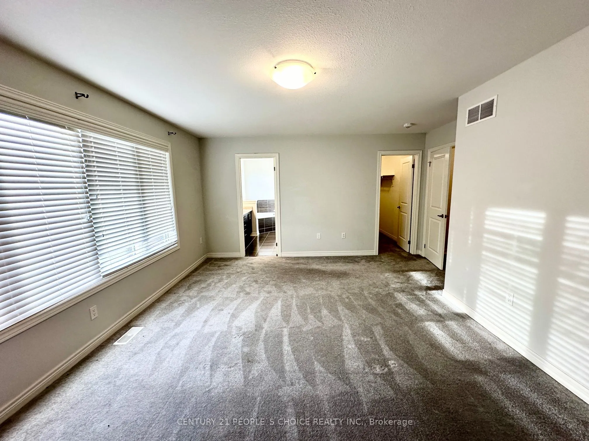 28 Swan Avenue, #Main & Upper