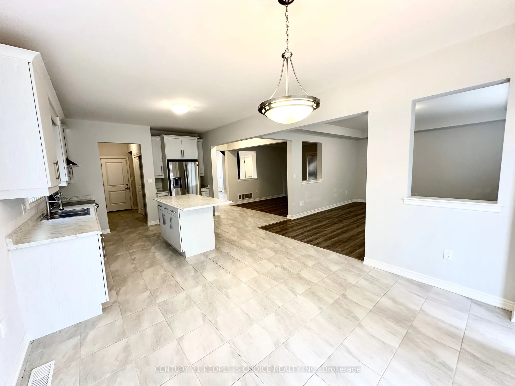28 Swan Avenue, #Main & Upper