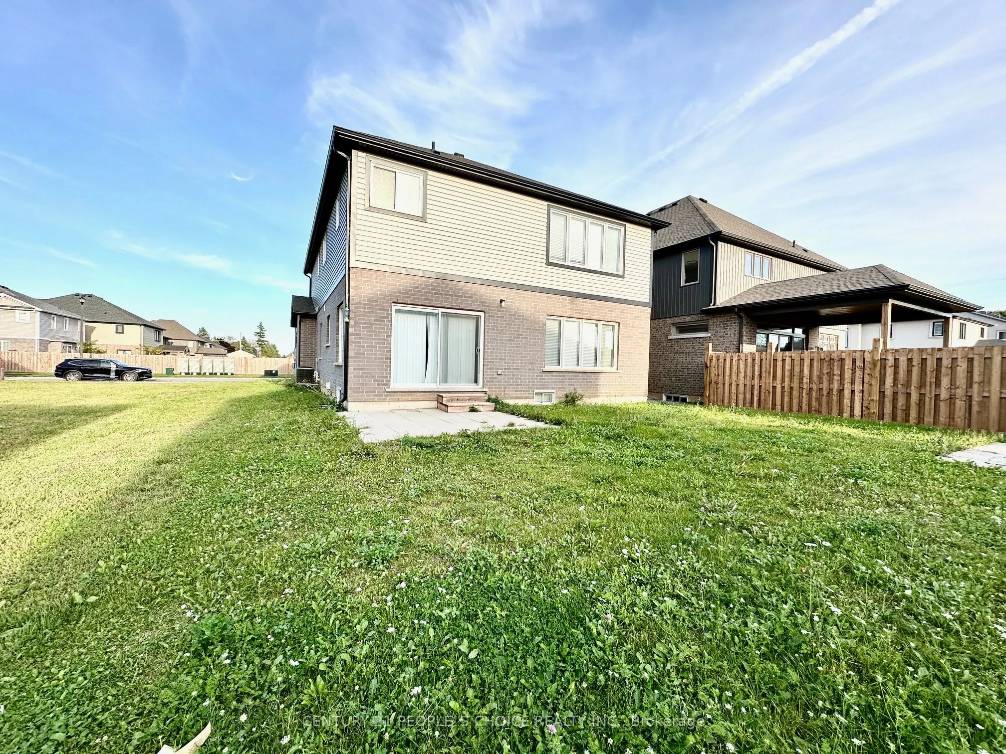 28 Swan Avenue, #Main & Upper