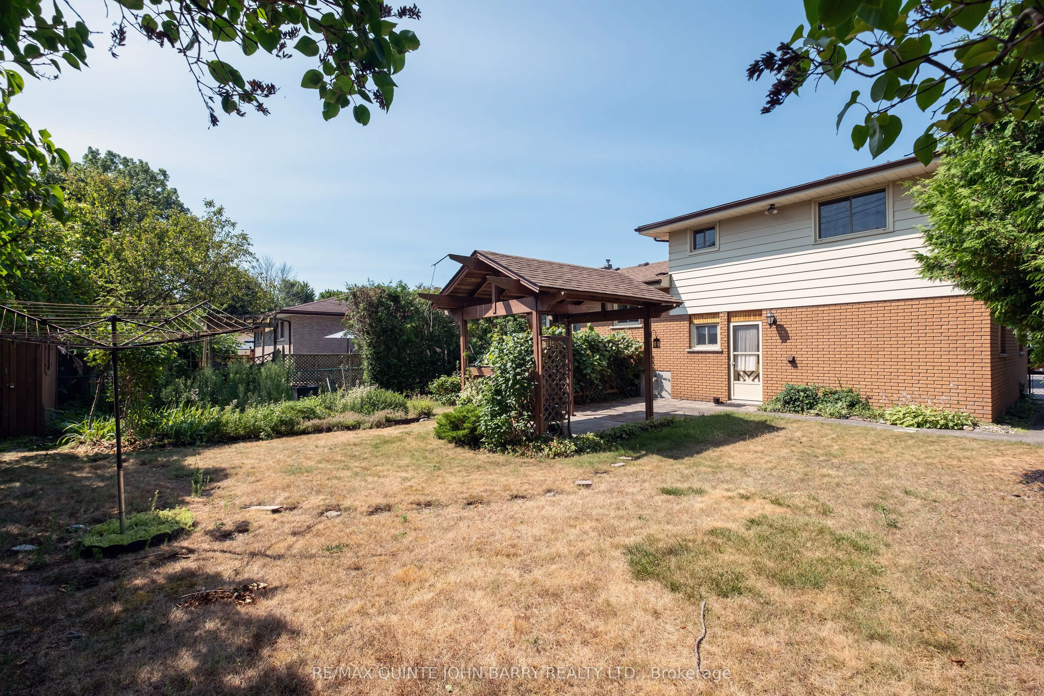 31 O'Neil Crescent