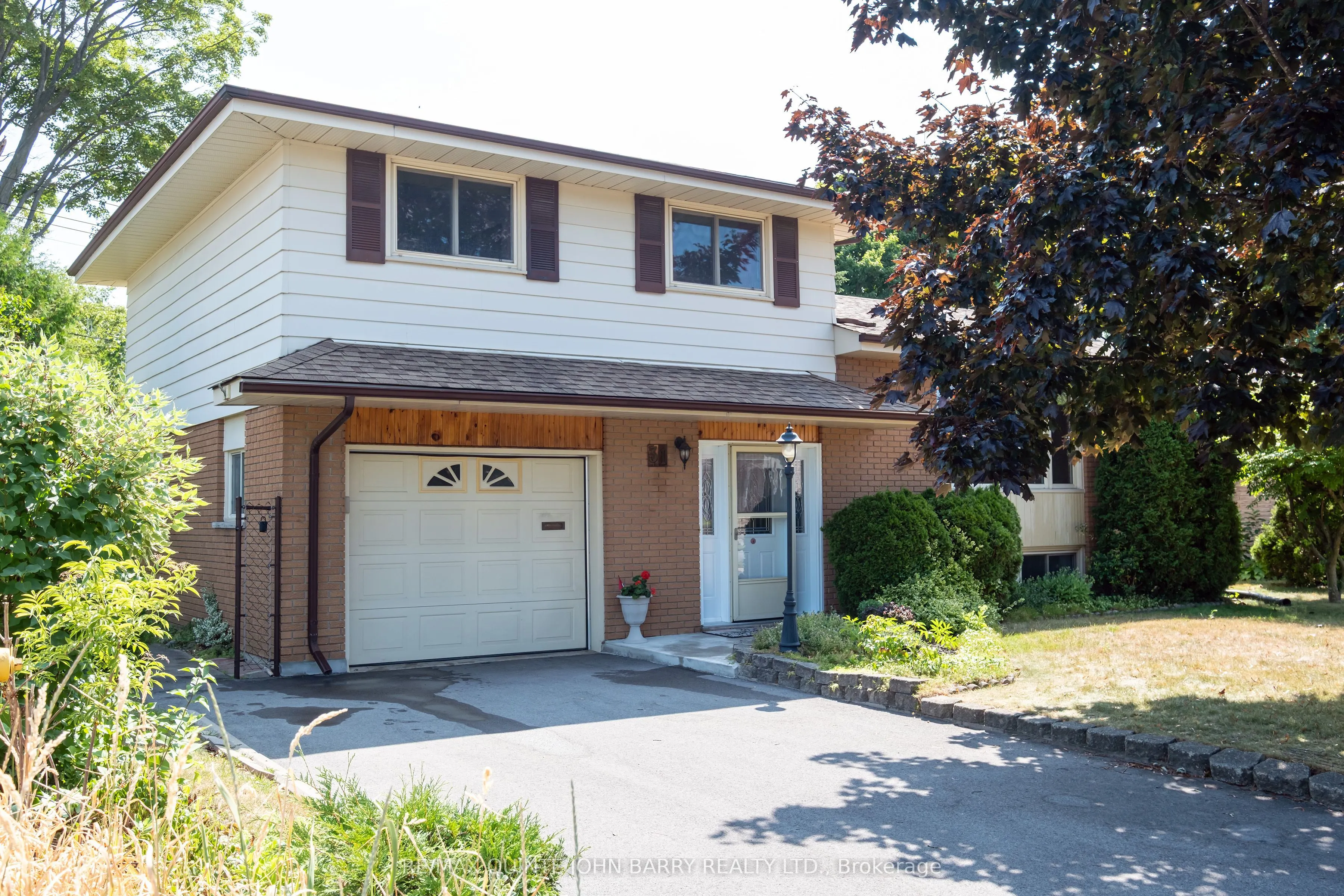 31 O'Neil Crescent