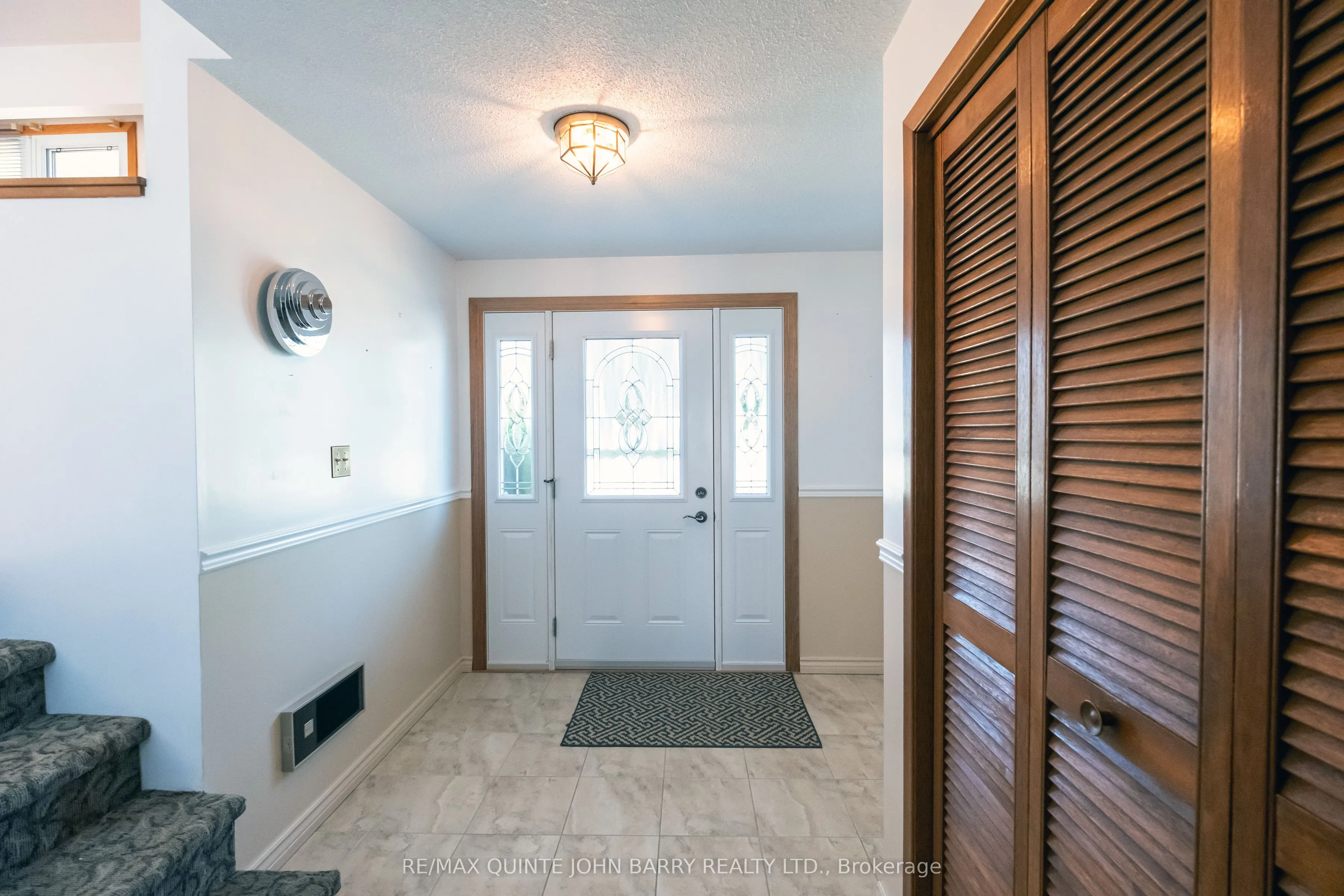 31 O'Neil Crescent