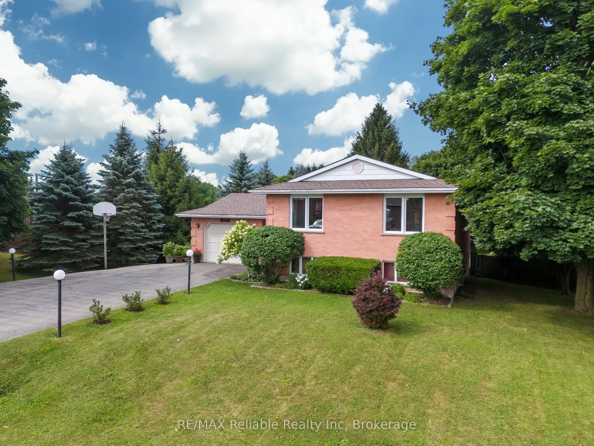 25 Jordan Drive
