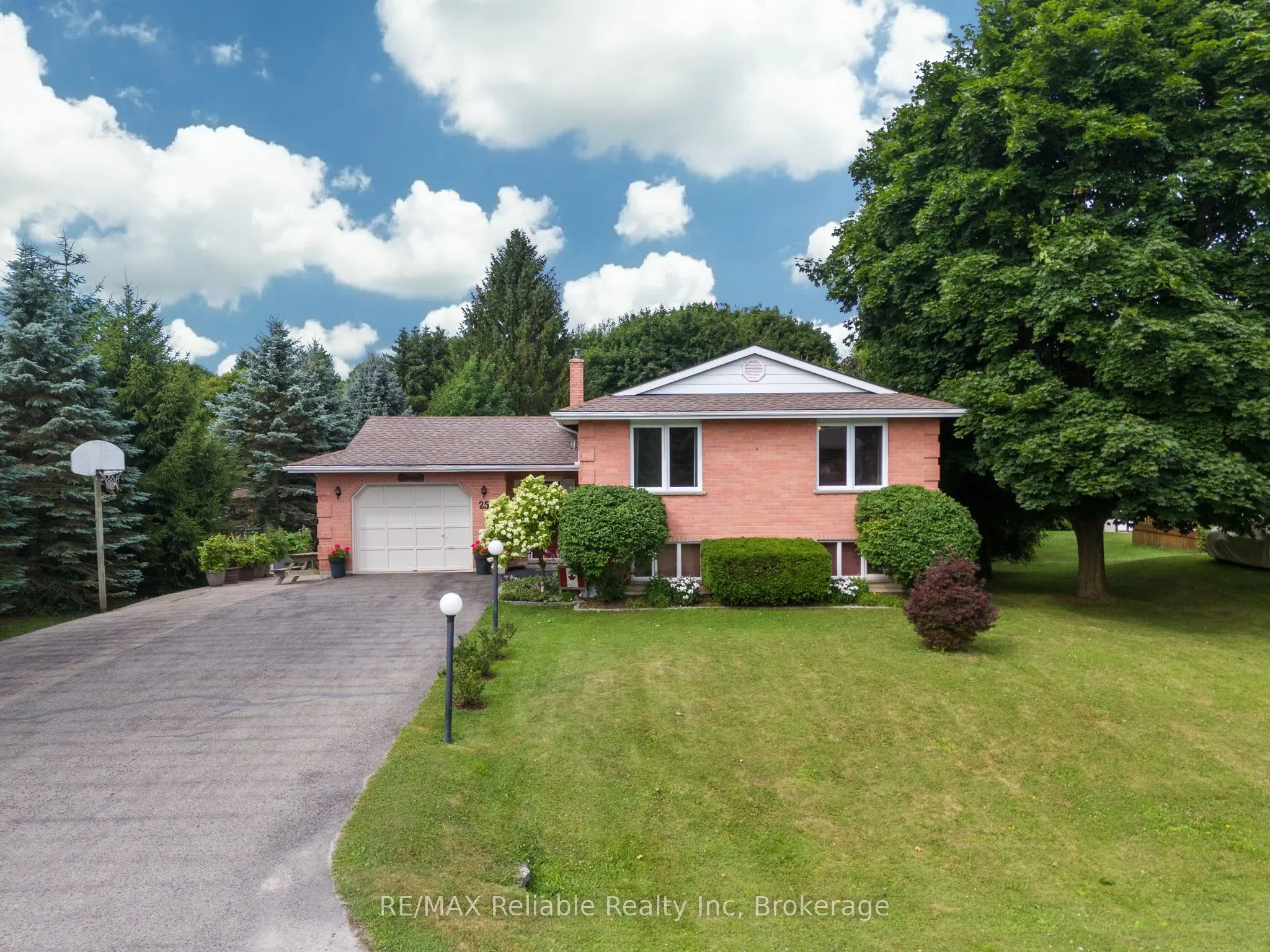 25 Jordan Drive