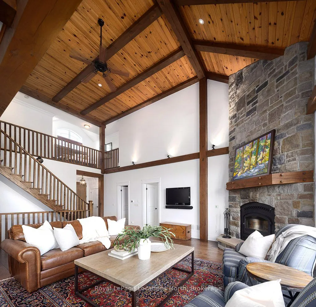 135 EAST RIDGE Drive