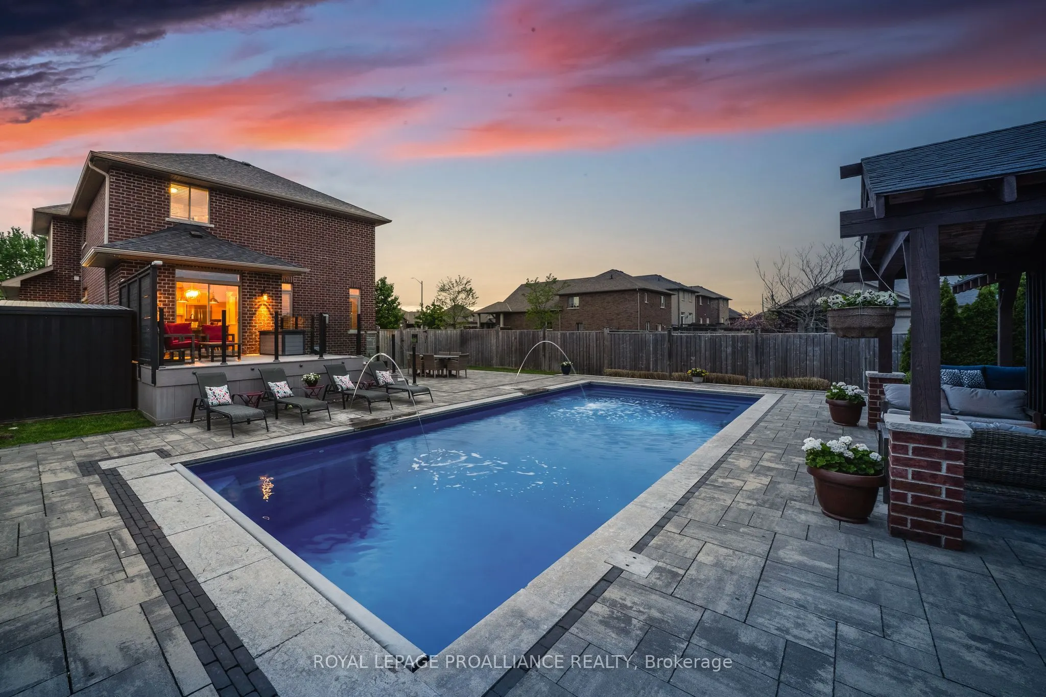 19 Scenic Drive
