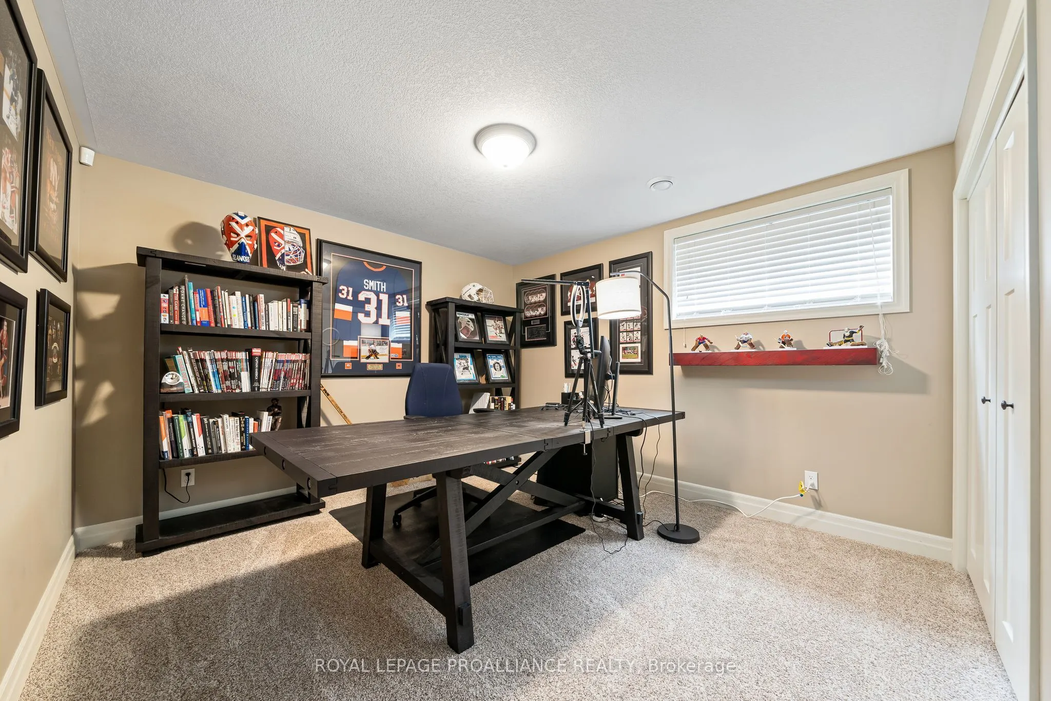 19 Scenic Drive
