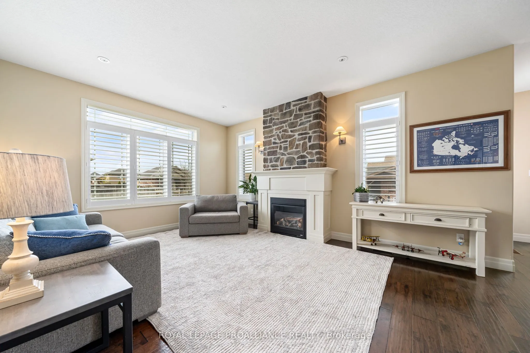 19 Scenic Drive