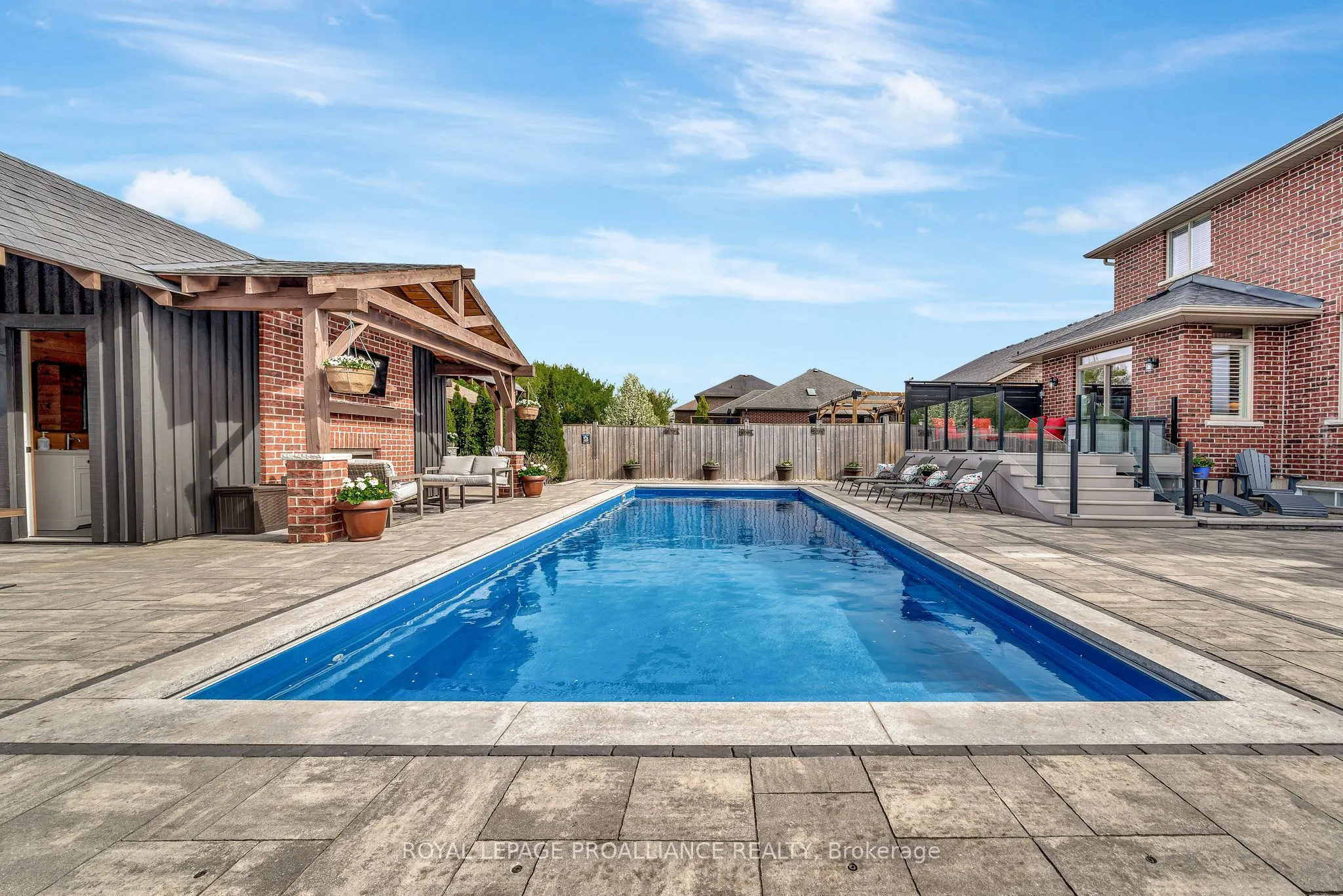 19 Scenic Drive