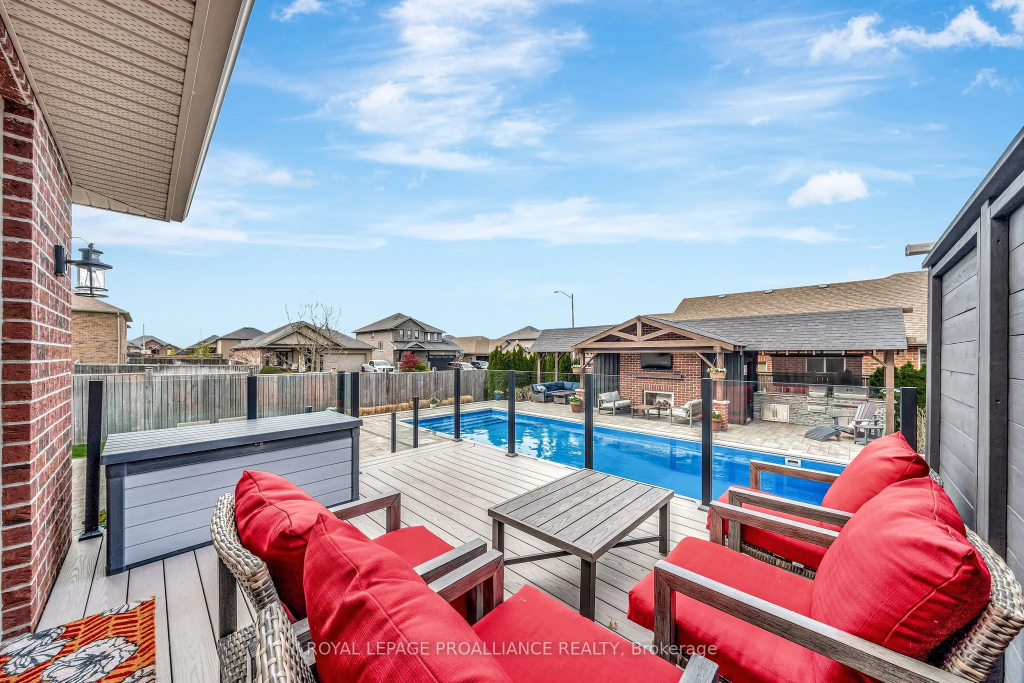 19 Scenic Drive
