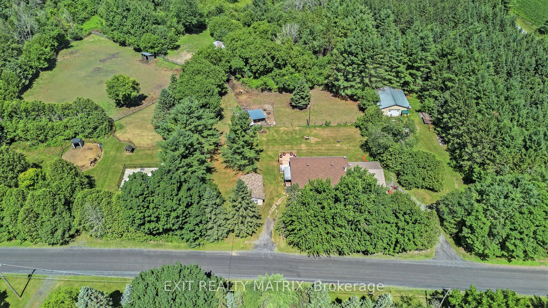 21111 Concession rd 8 Road