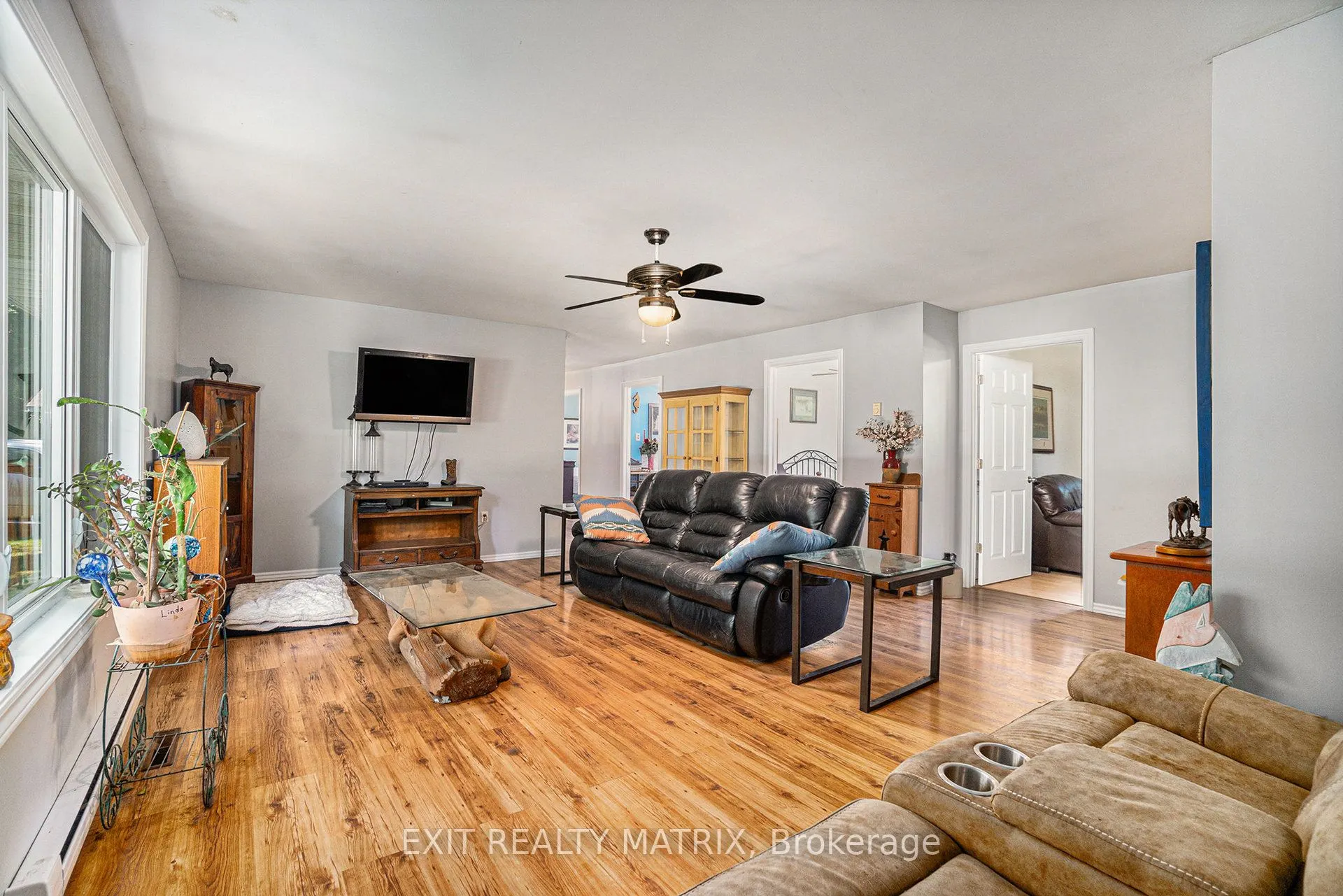 21111 Concession rd 8 Road