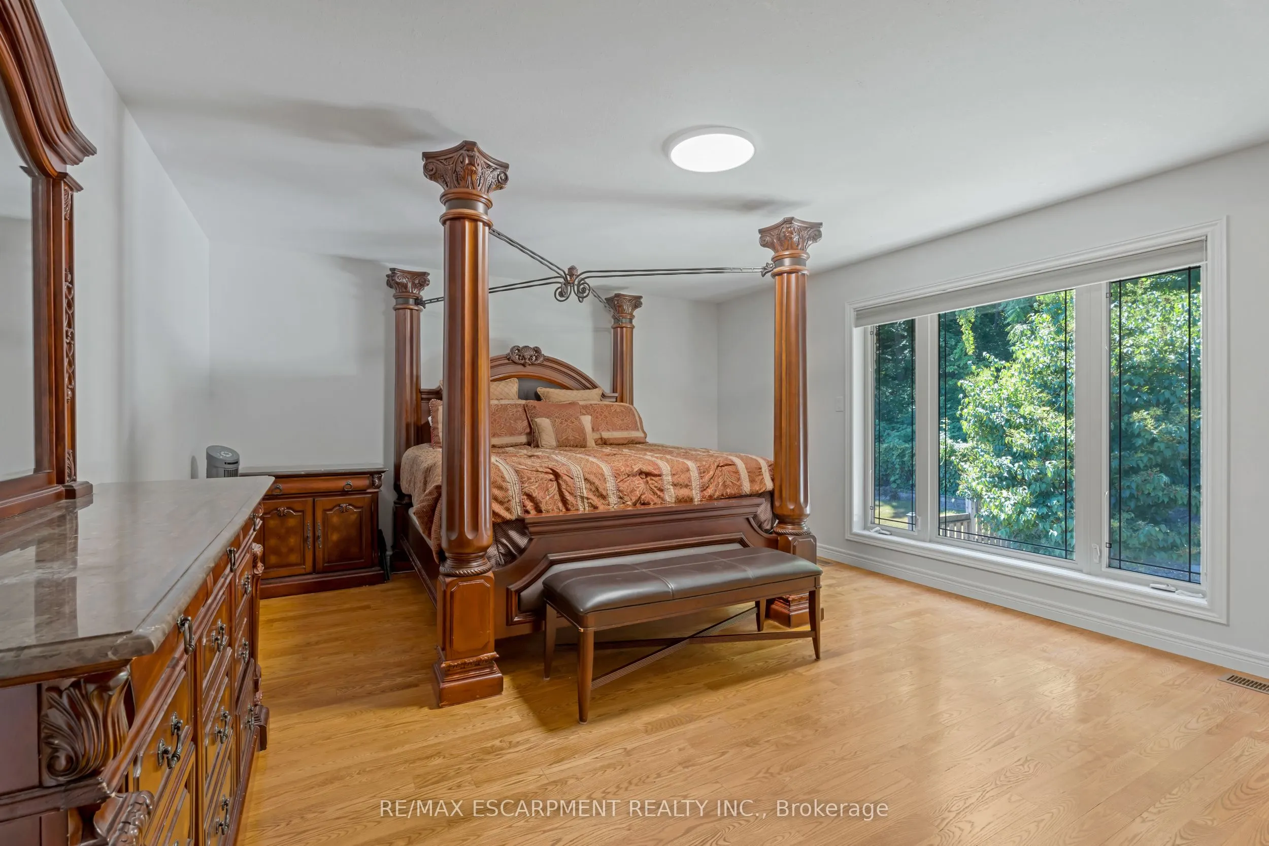22 Shadeland Crescent