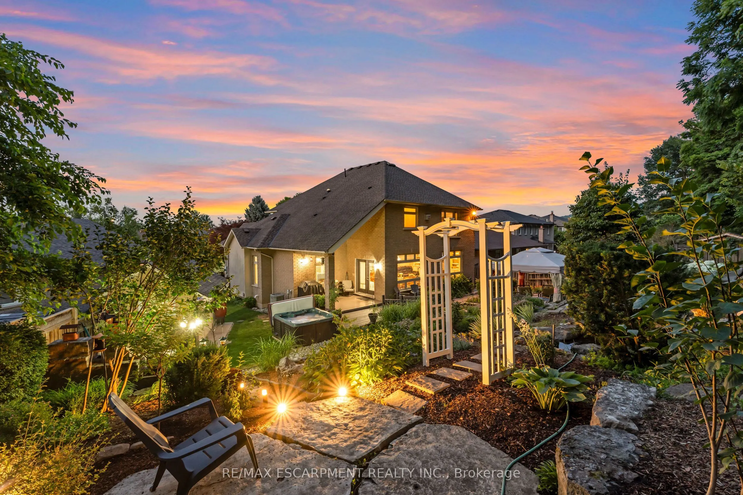 22 Shadeland Crescent