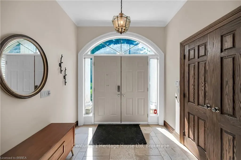 10 Fieldstone Circle