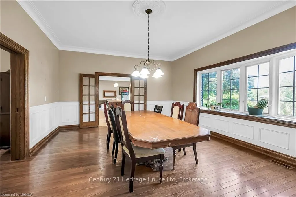 10 Fieldstone Circle