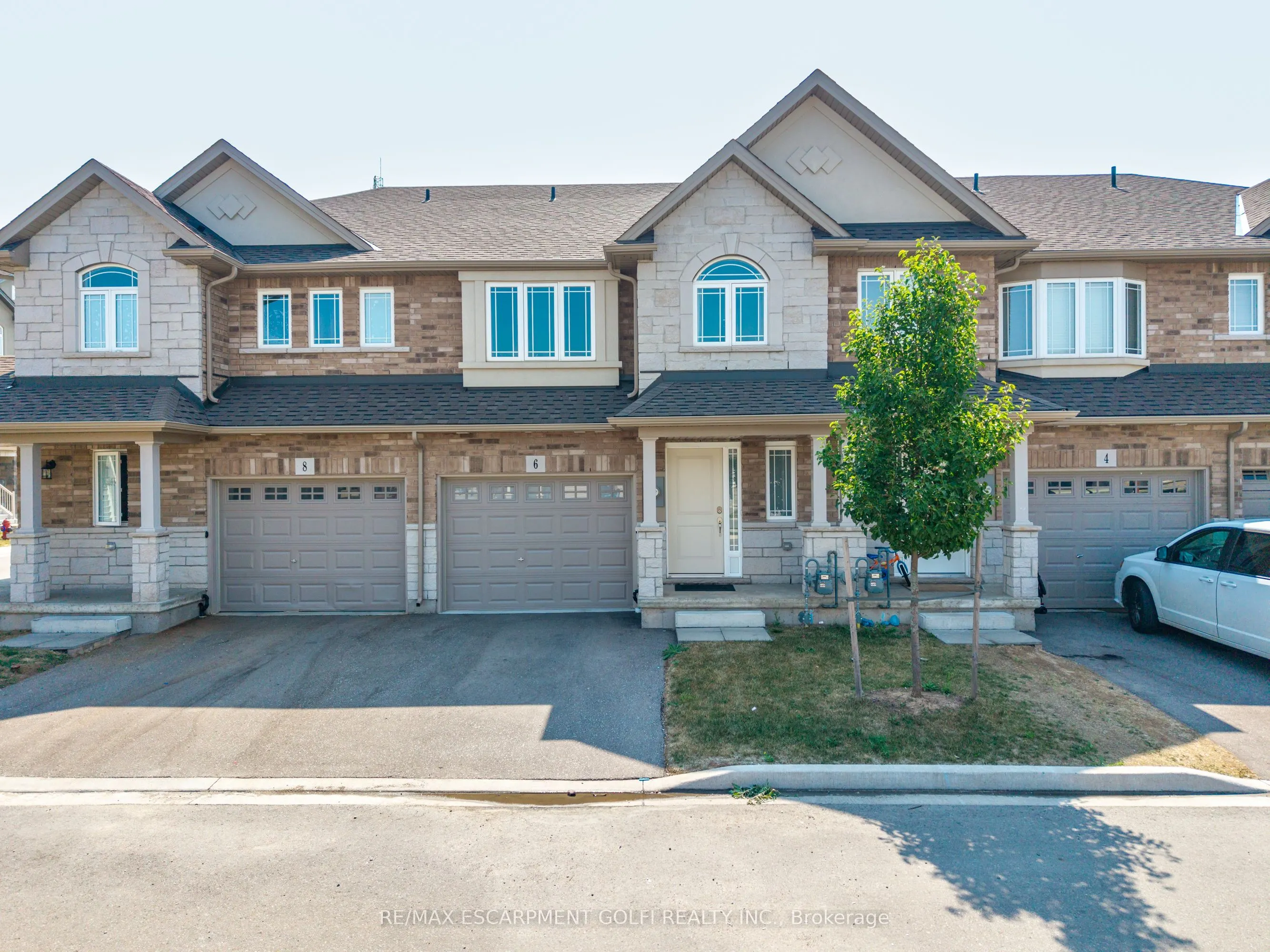 6 LOON Lane