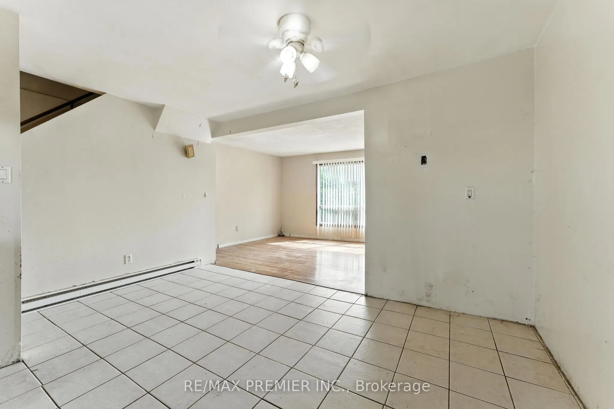 164E Henry Street, #31