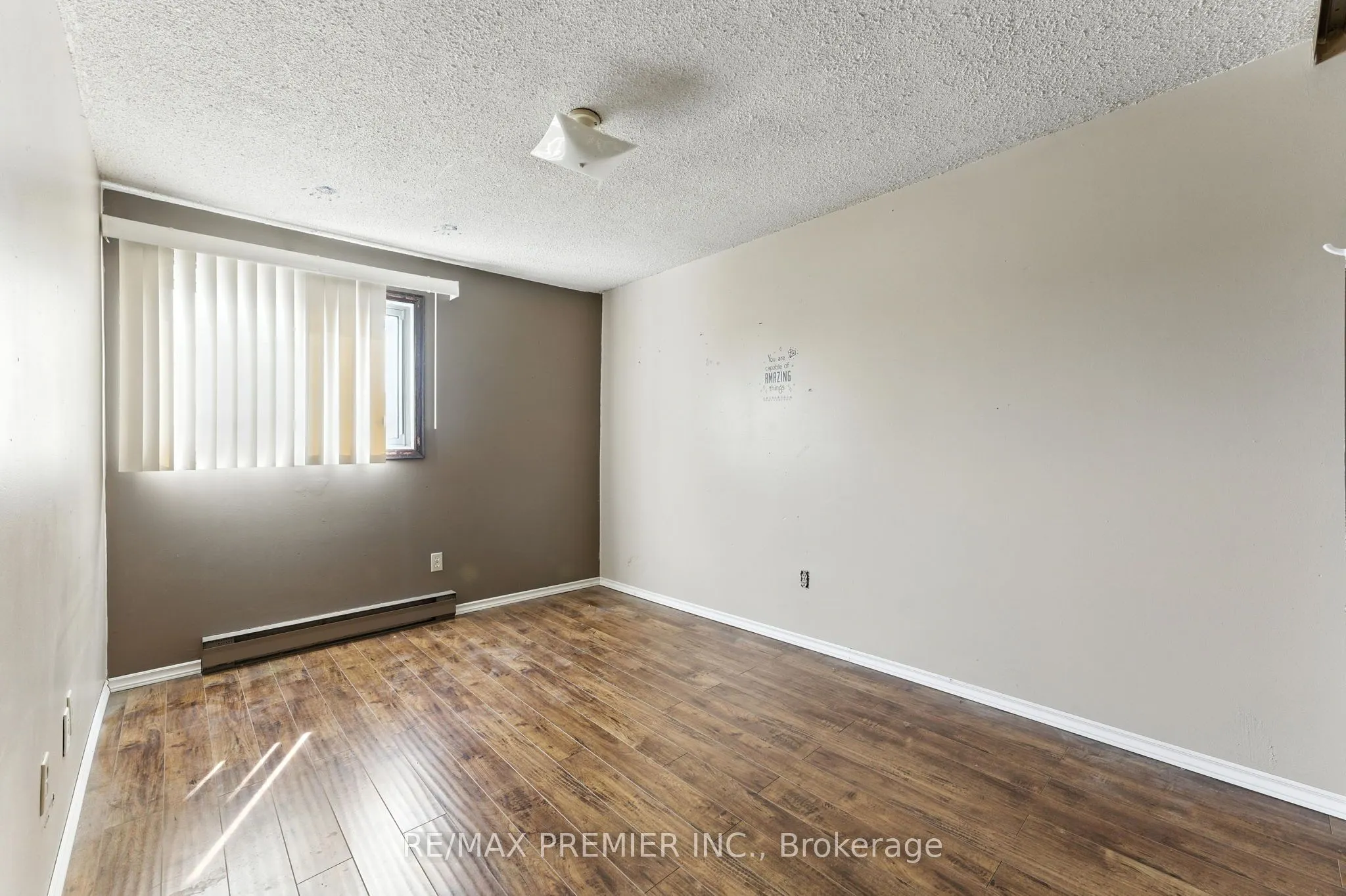 164E Henry Street, #31