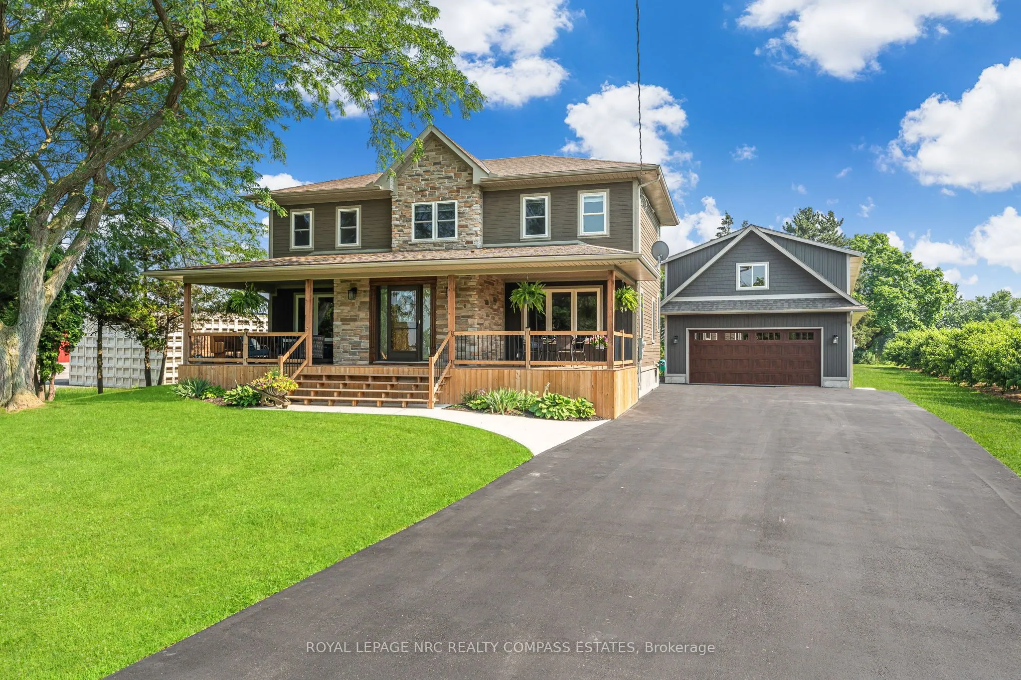 43 Scott Street E