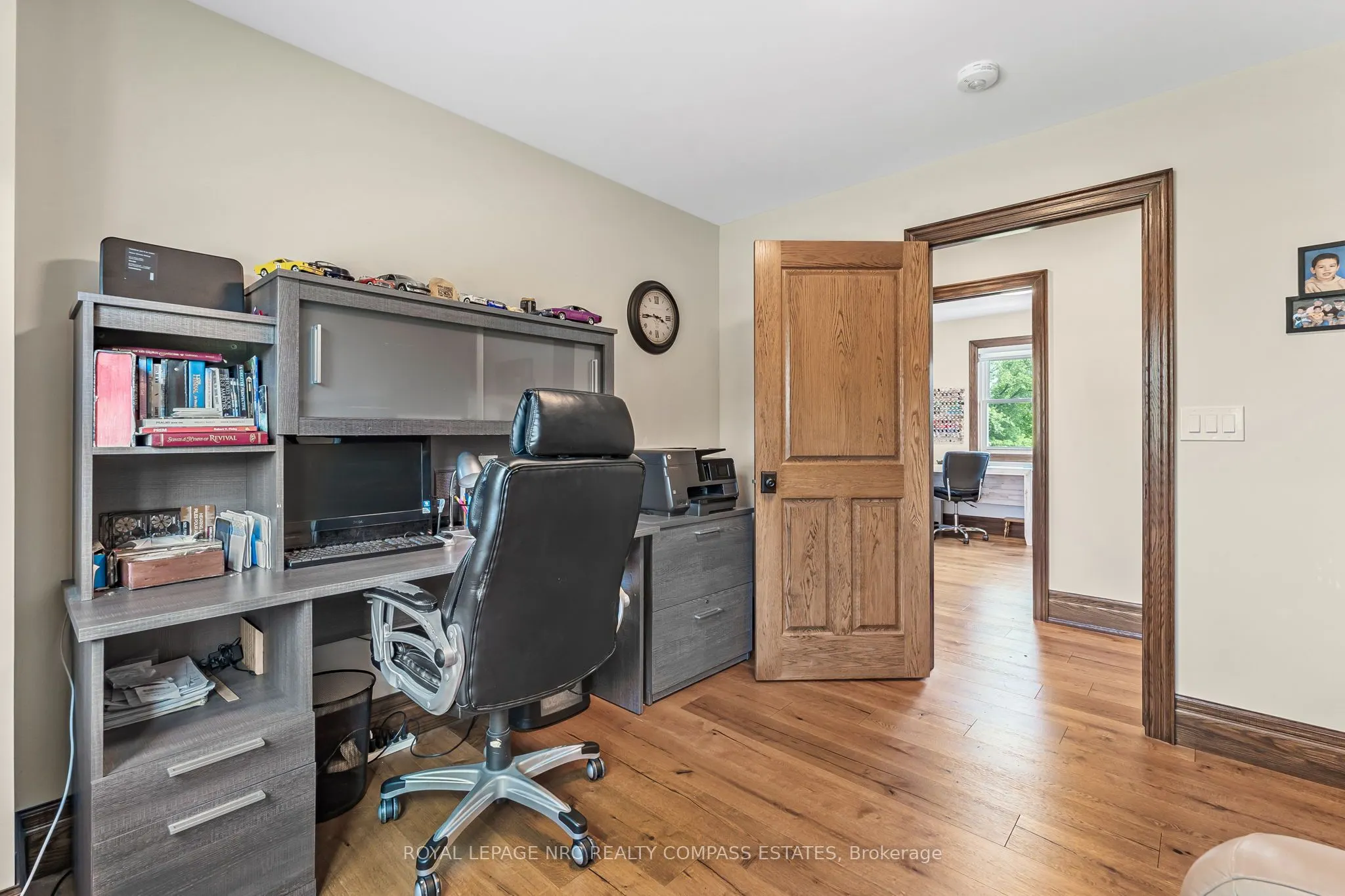 43 Scott Street E