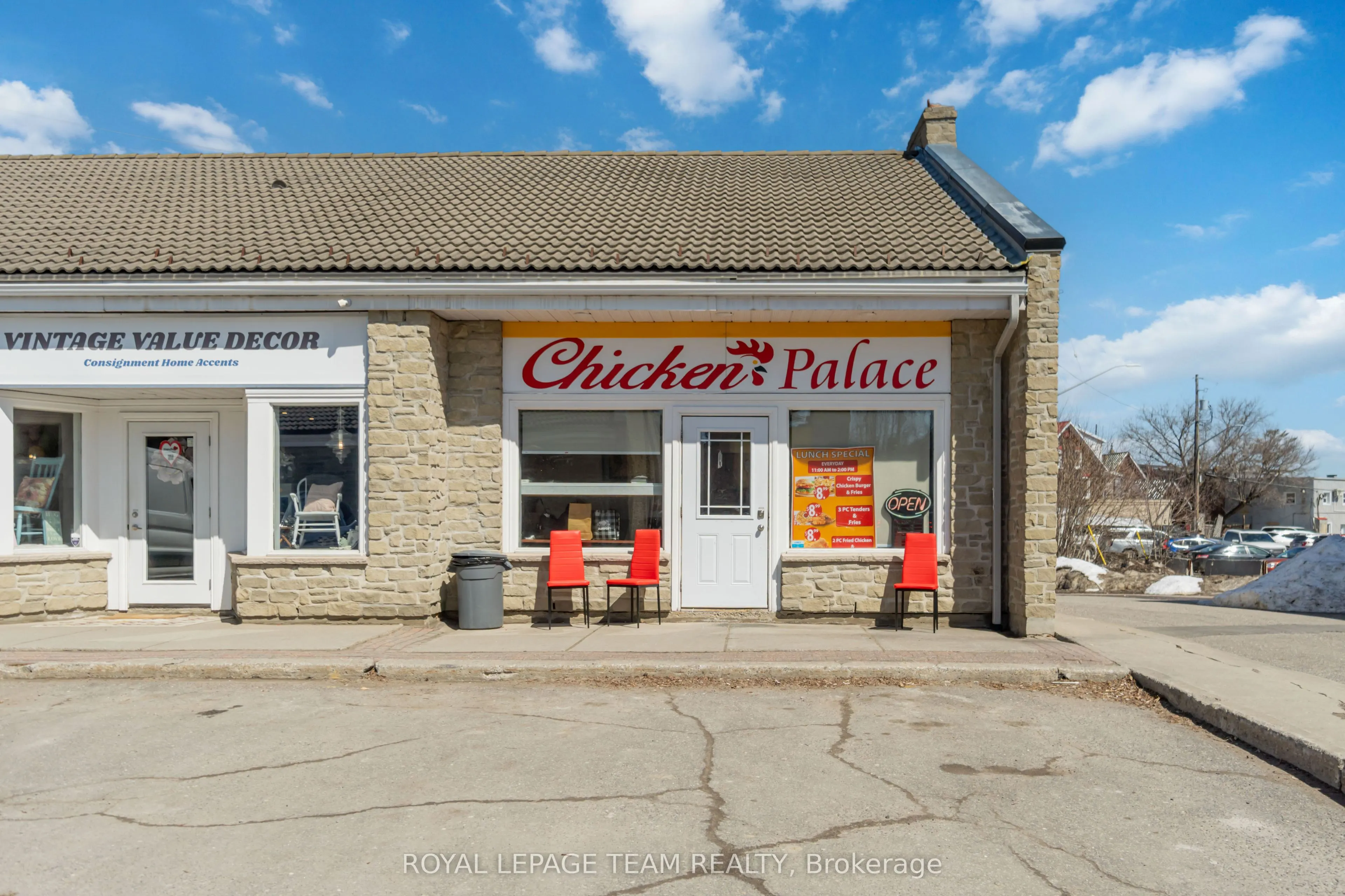 75 Elgin Street W, #Unit 8