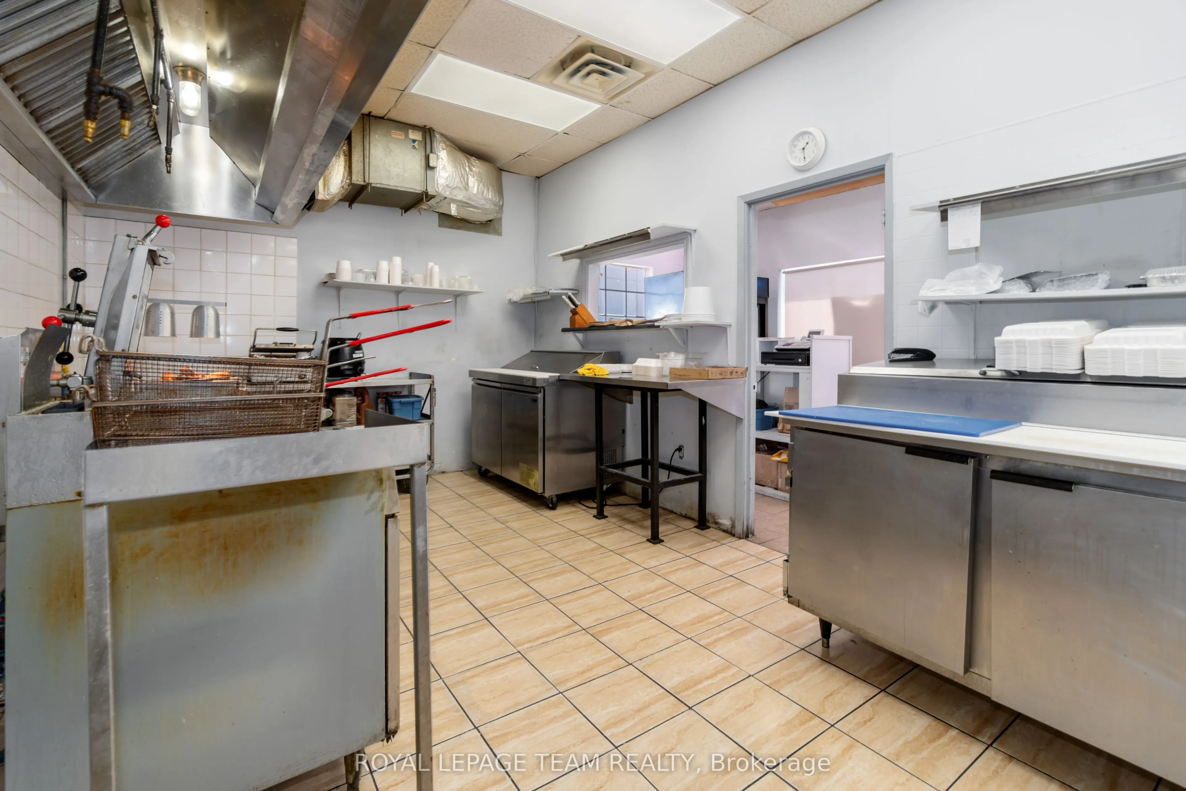75 Elgin Street W, #Unit 8