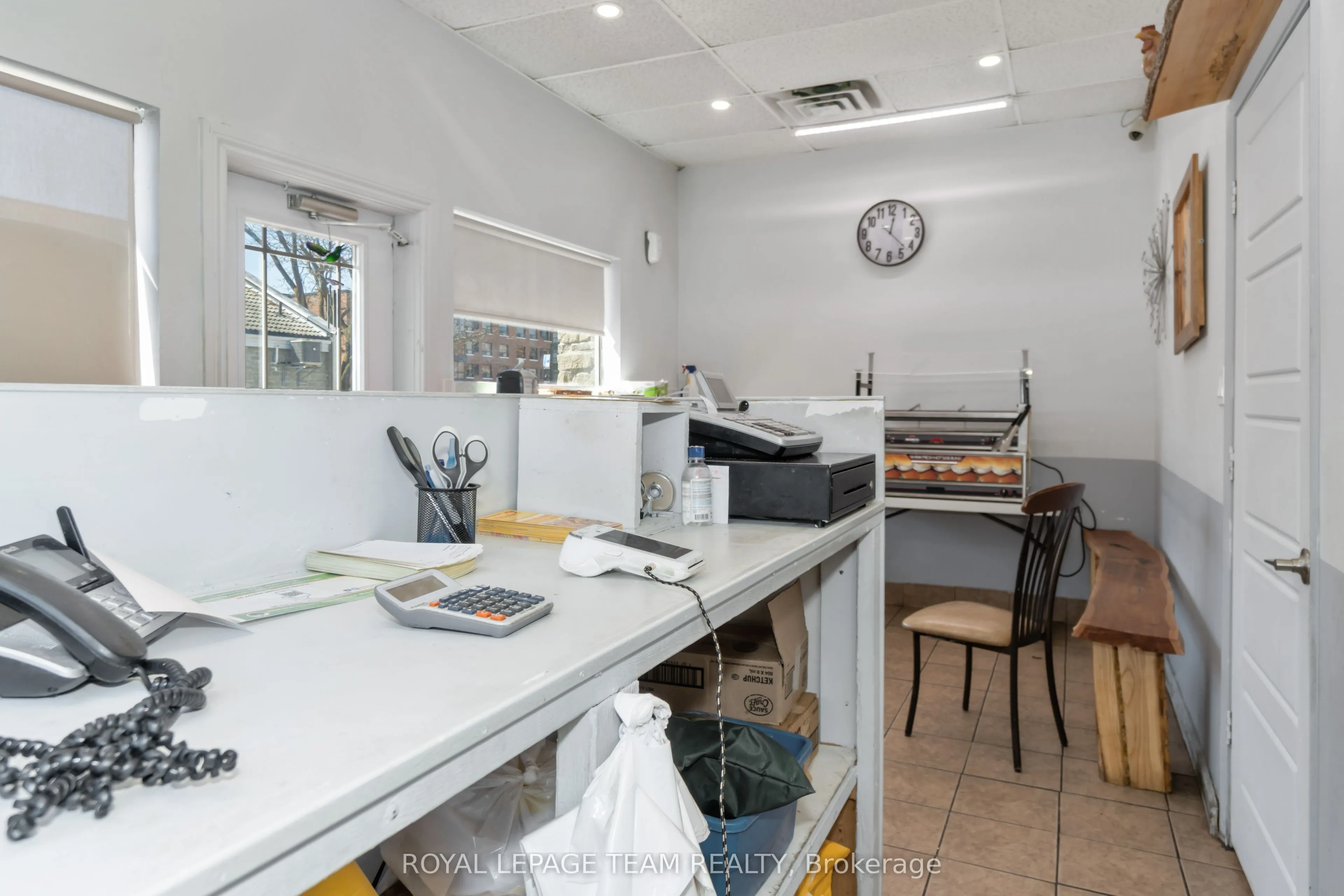 75 Elgin Street W, #Unit 8