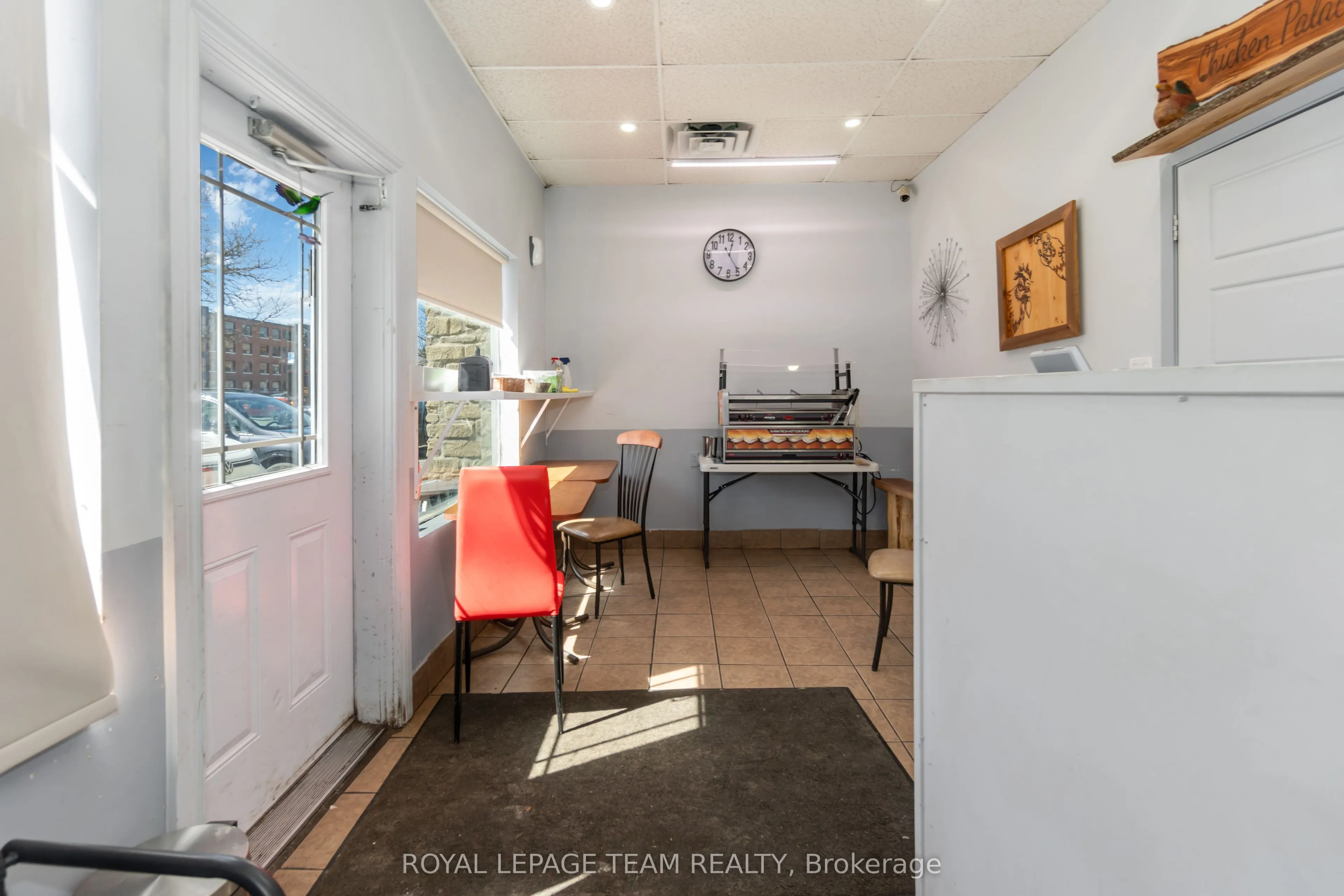 75 Elgin Street W, #Unit 8