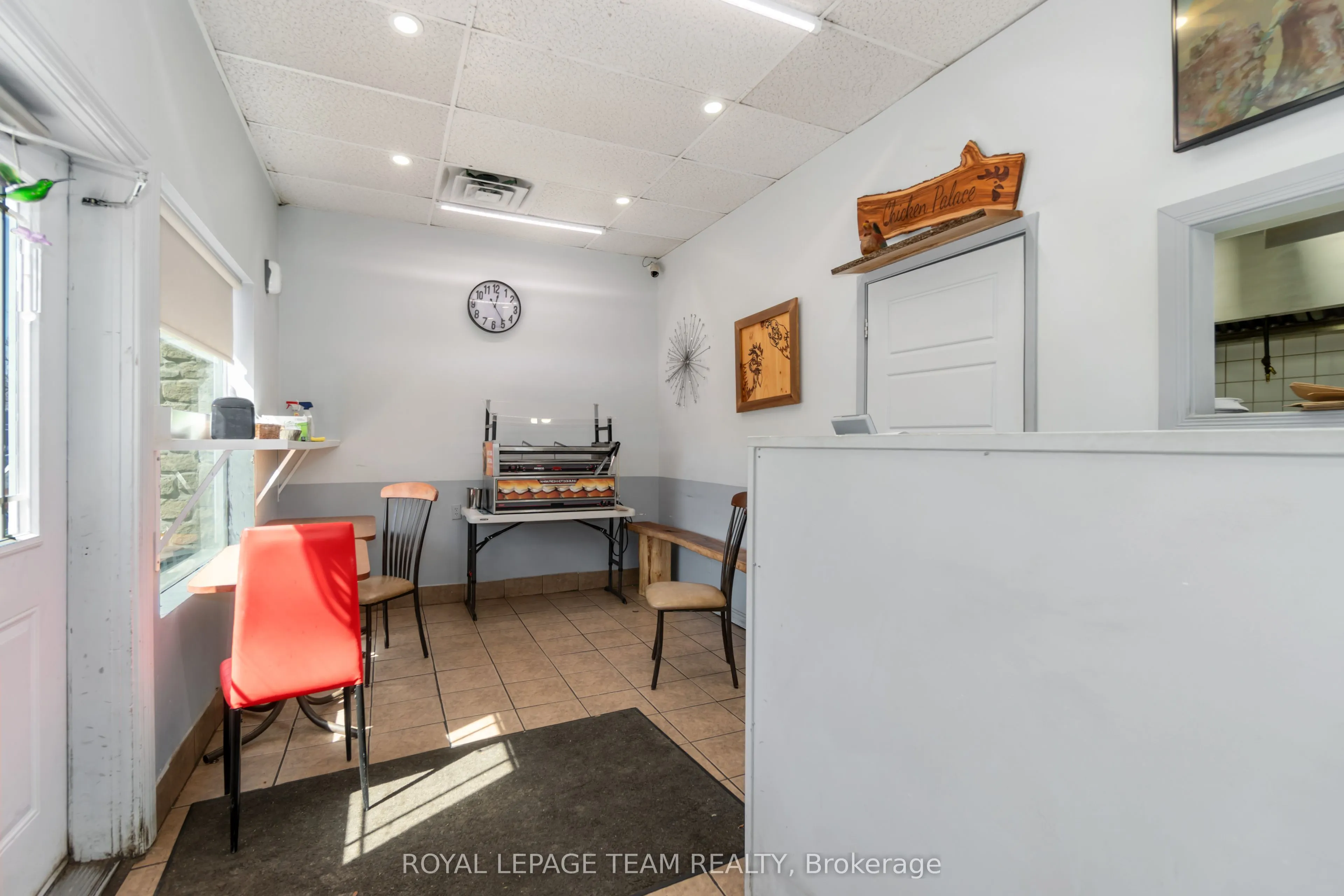 75 Elgin Street W, #Unit 8