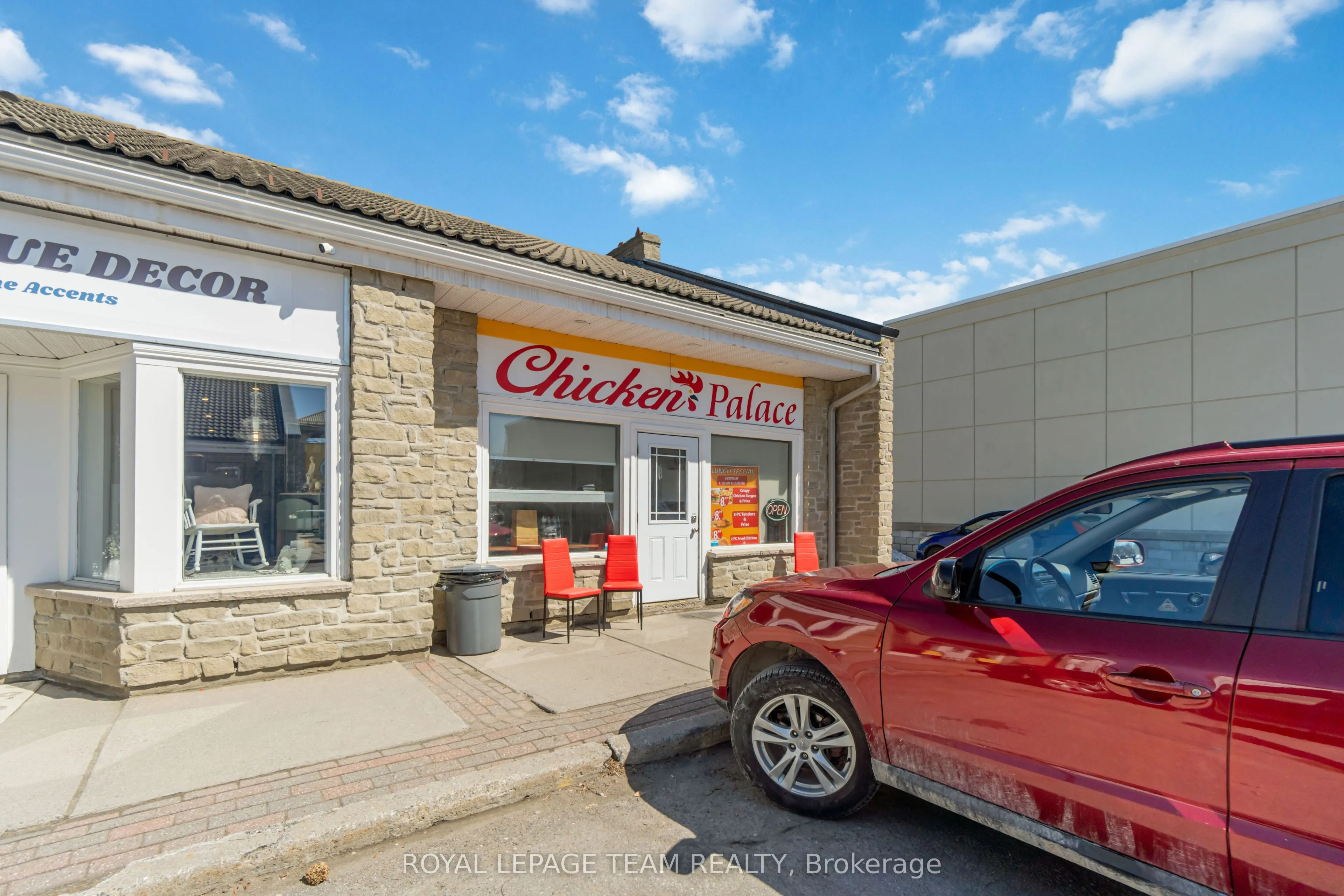 75 Elgin Street W, #Unit 8