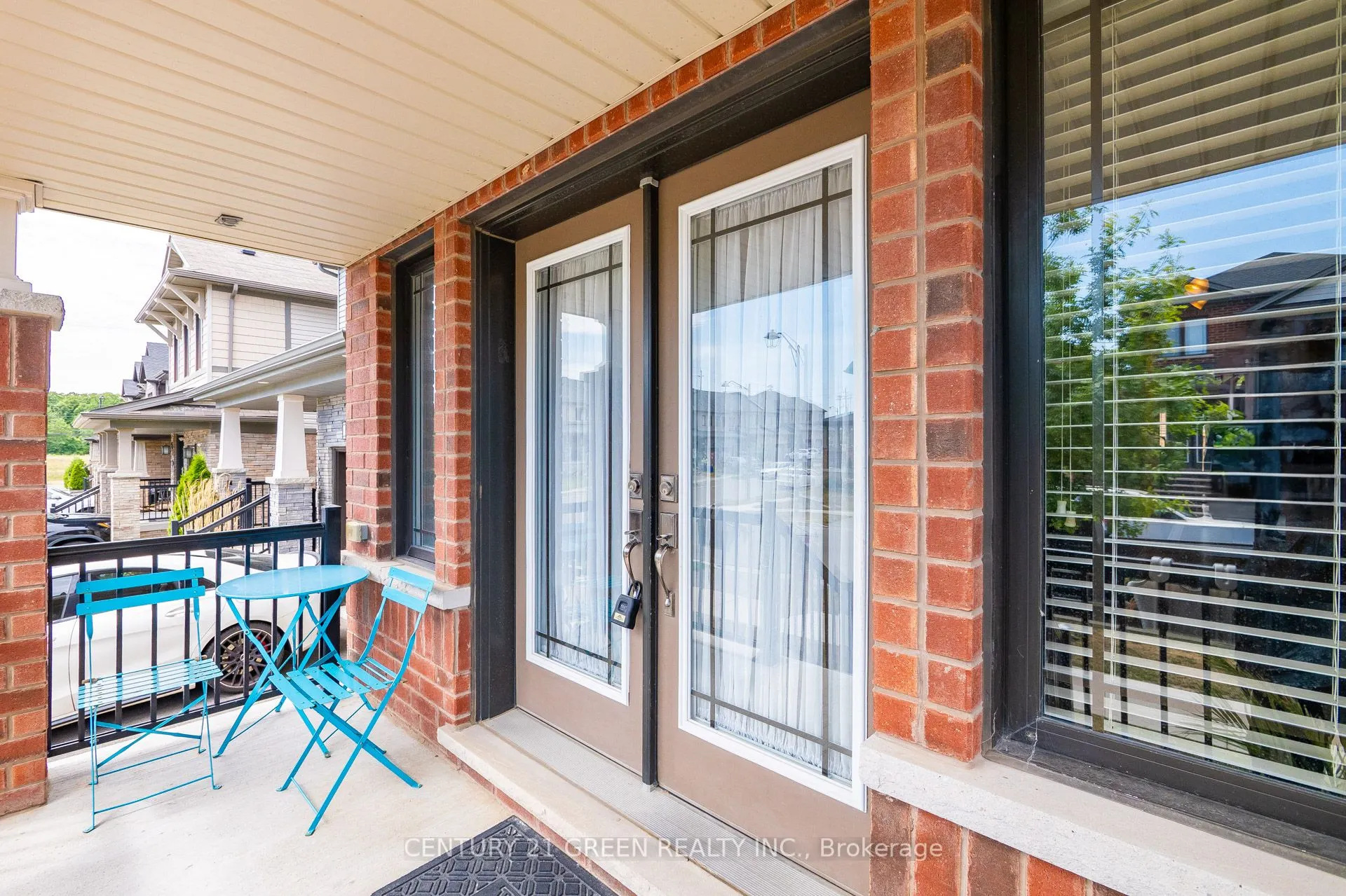 22 Scarletwood Street