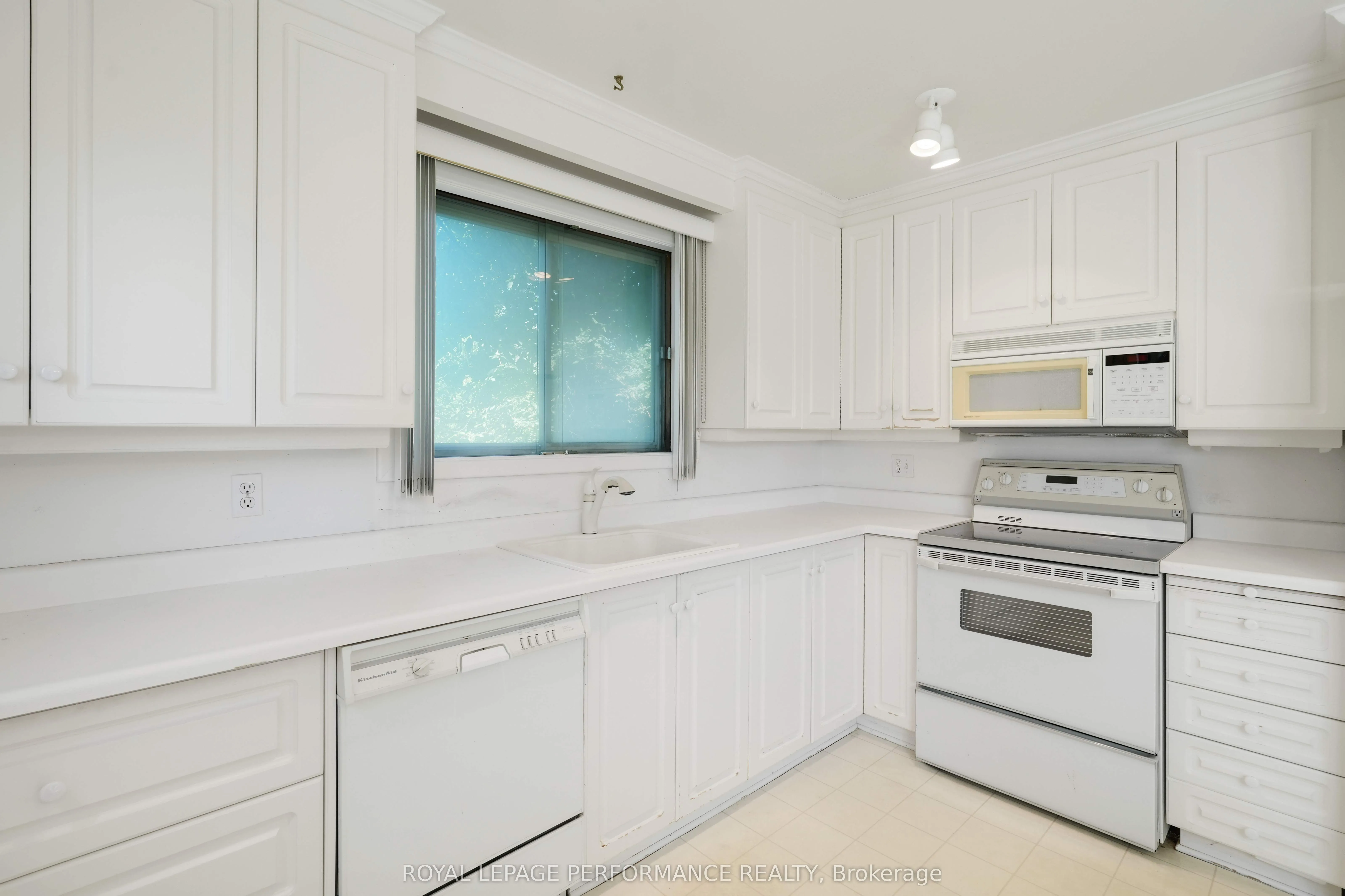 2194 Haig Drive