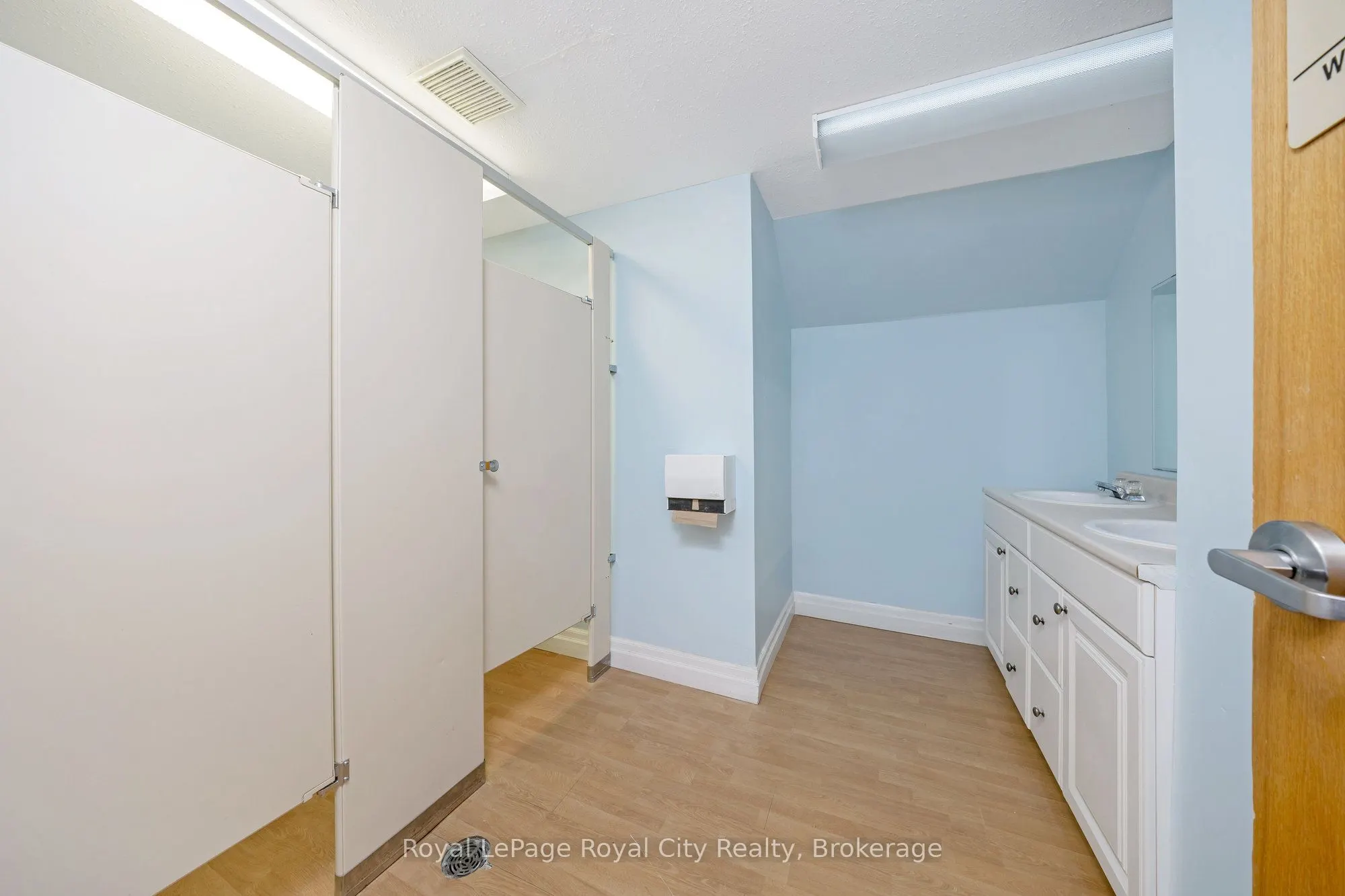 112 Guelph Street, #Lower Level