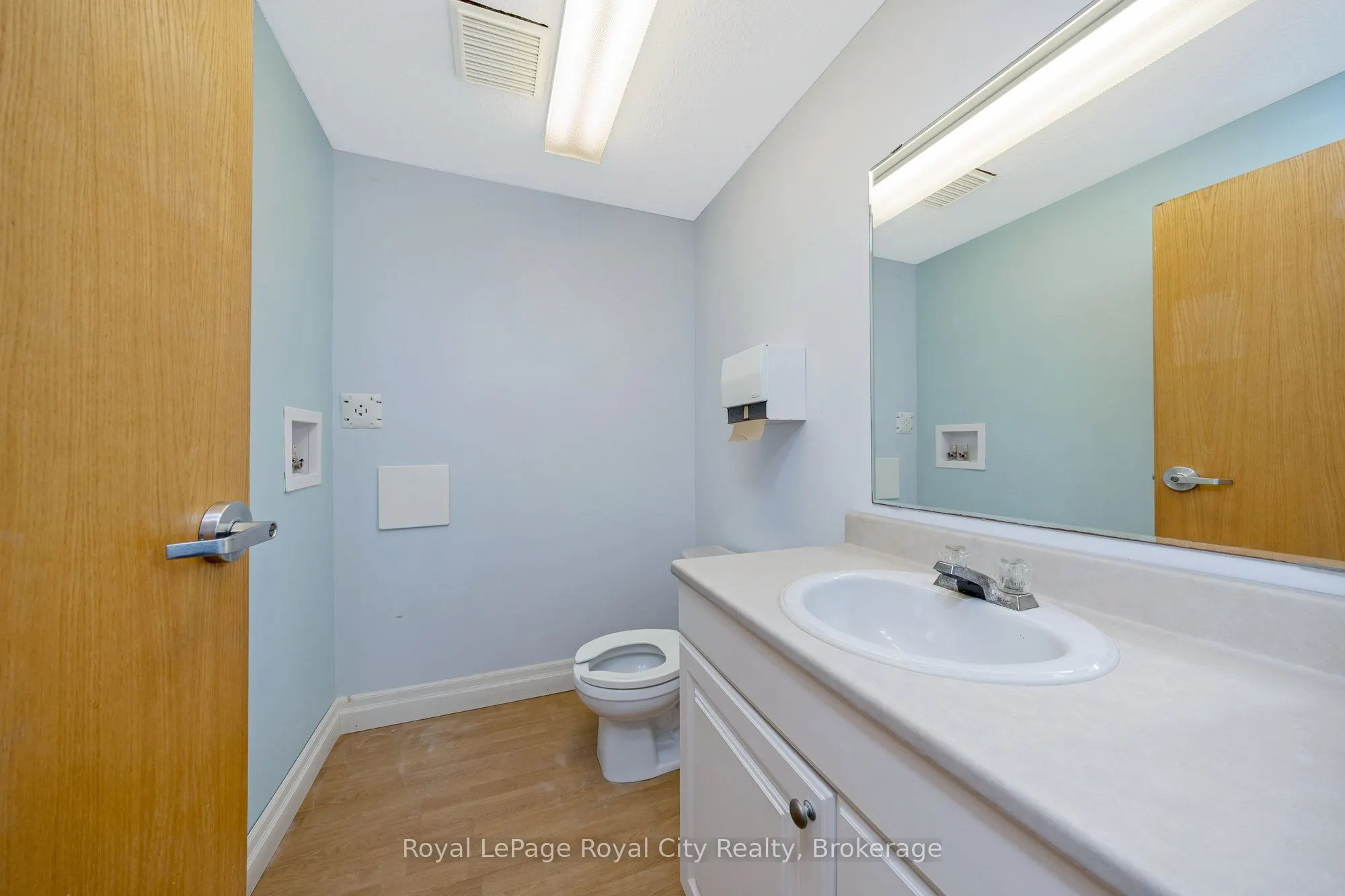 112 Guelph Street, #Lower Level