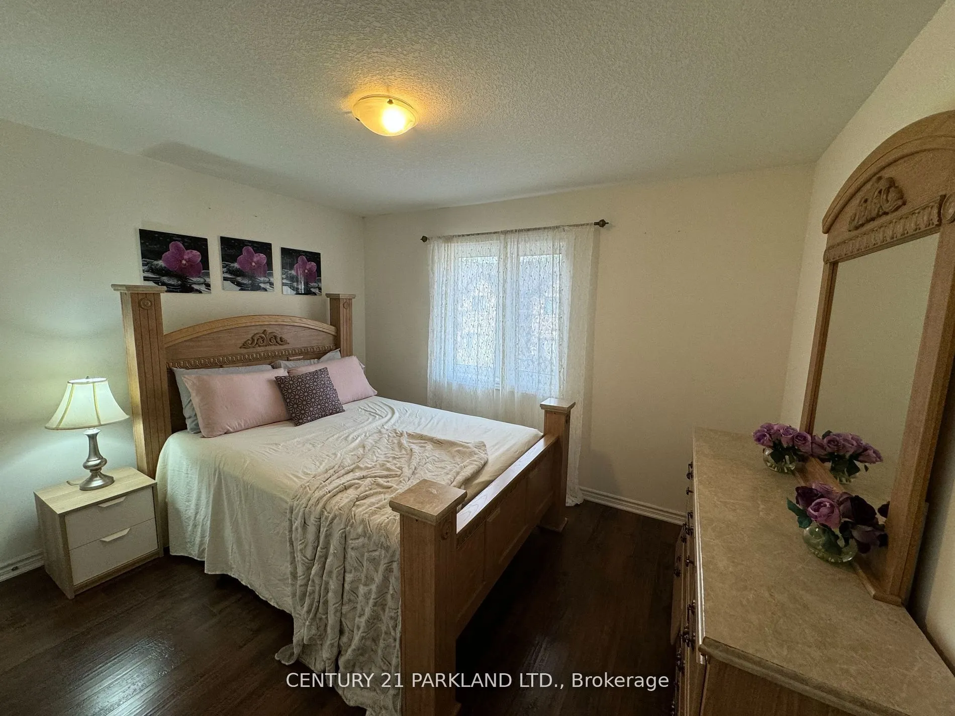 128 Berkshire Drive
