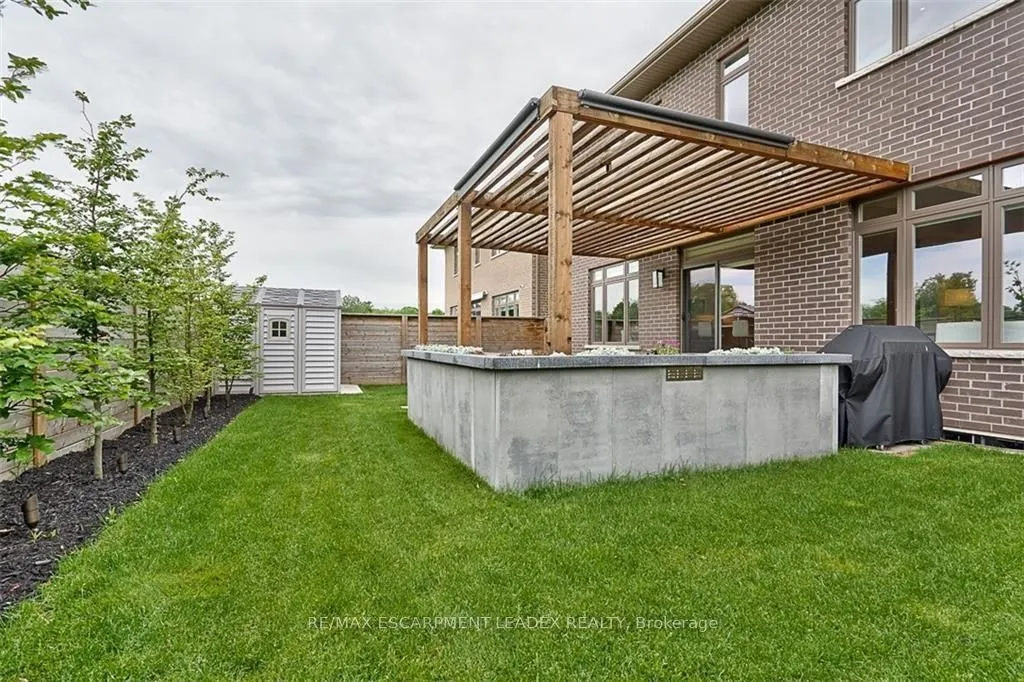 19 SECINARO Avenue