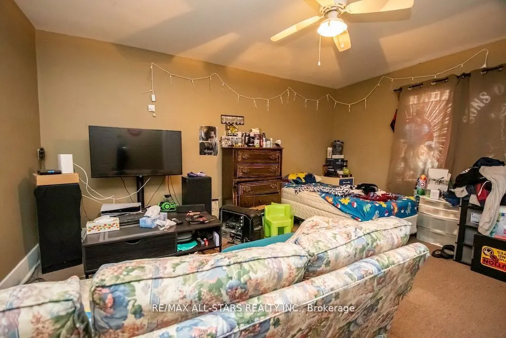 833 Crawford Drive