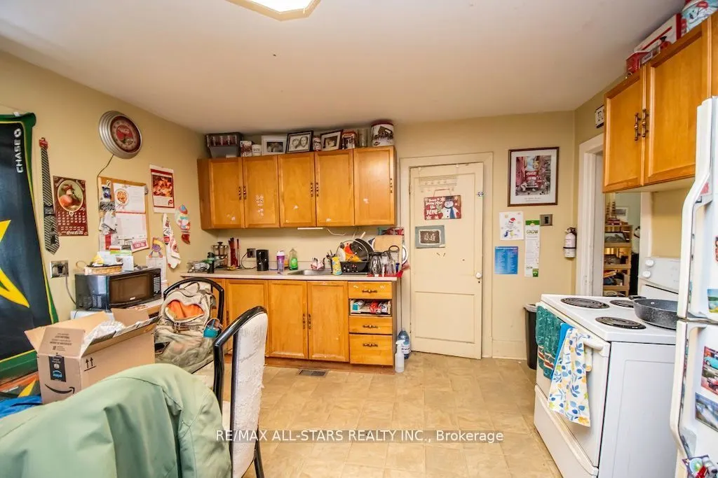 833 Crawford Drive