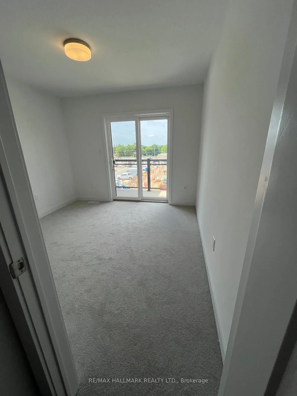 940 St. David Street N, #27