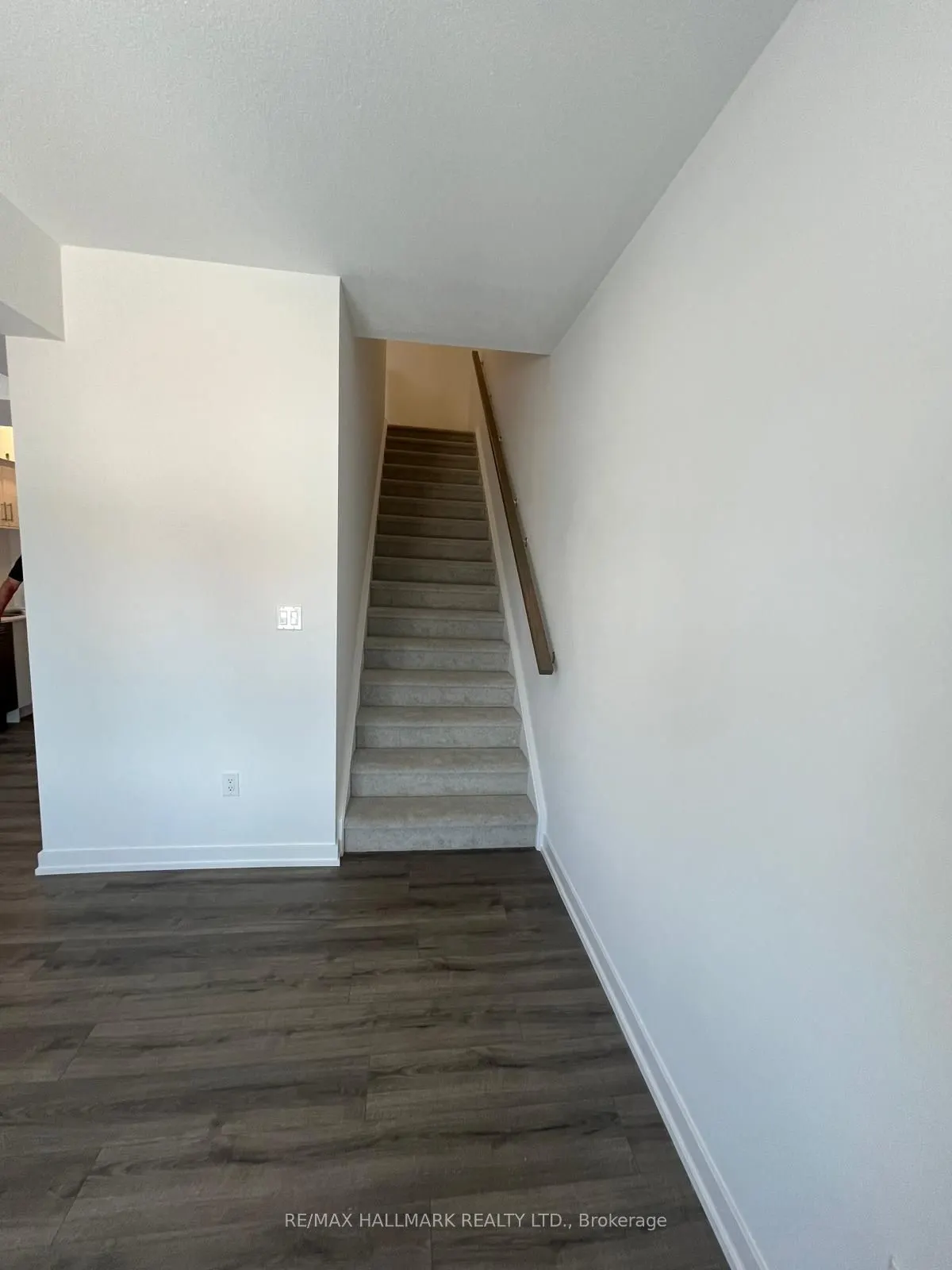 940 St. David Street N, #27