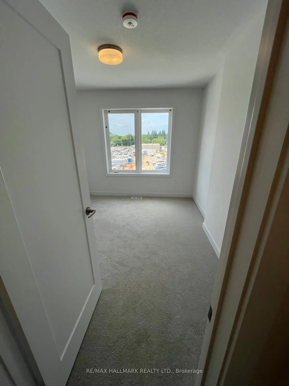 940 St. David Street N, #27