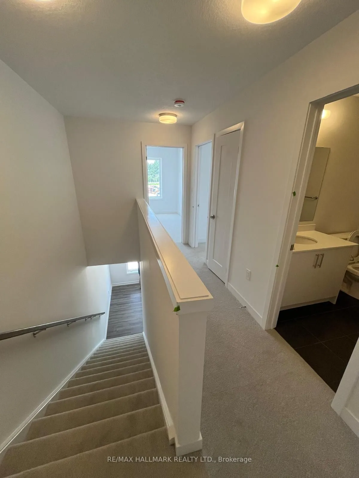 940 St. David Street N, #27