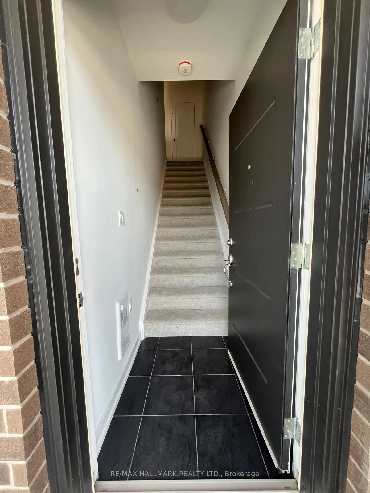 940 St. David Street N, #27