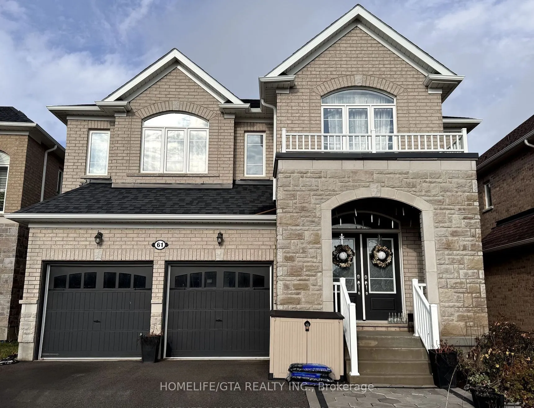 61 Barlow Place